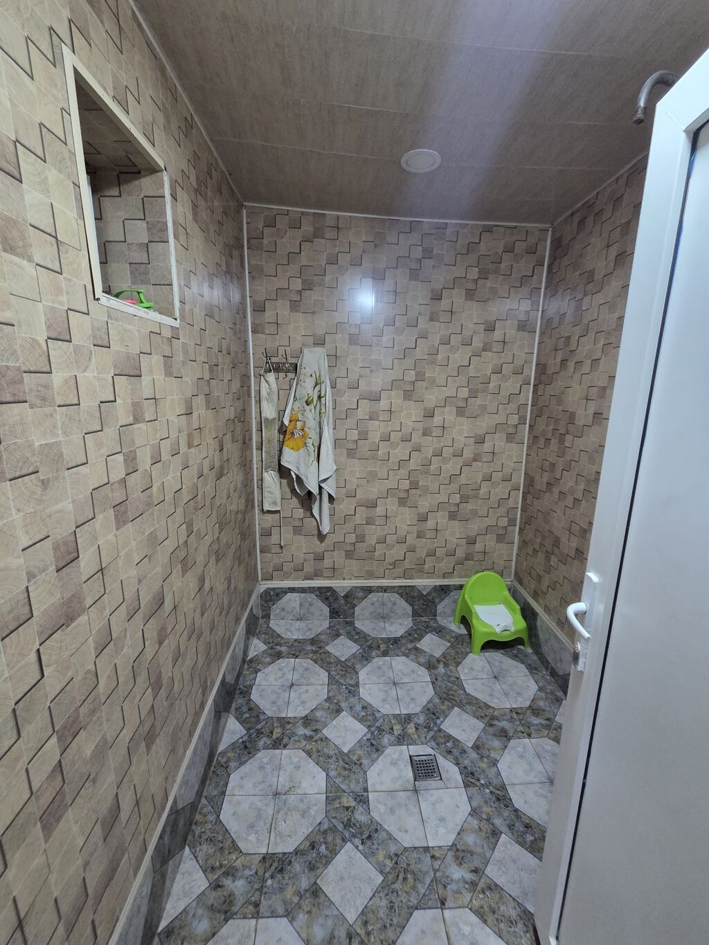 3 otaqlı, 82 kv. m, Yeni təmirli