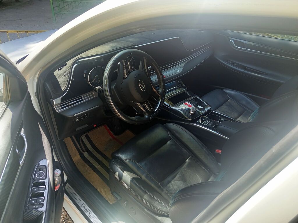 Hyundai Grandeur: 2021 г., 3 л, Автомат, Газ, Седан: фото 6