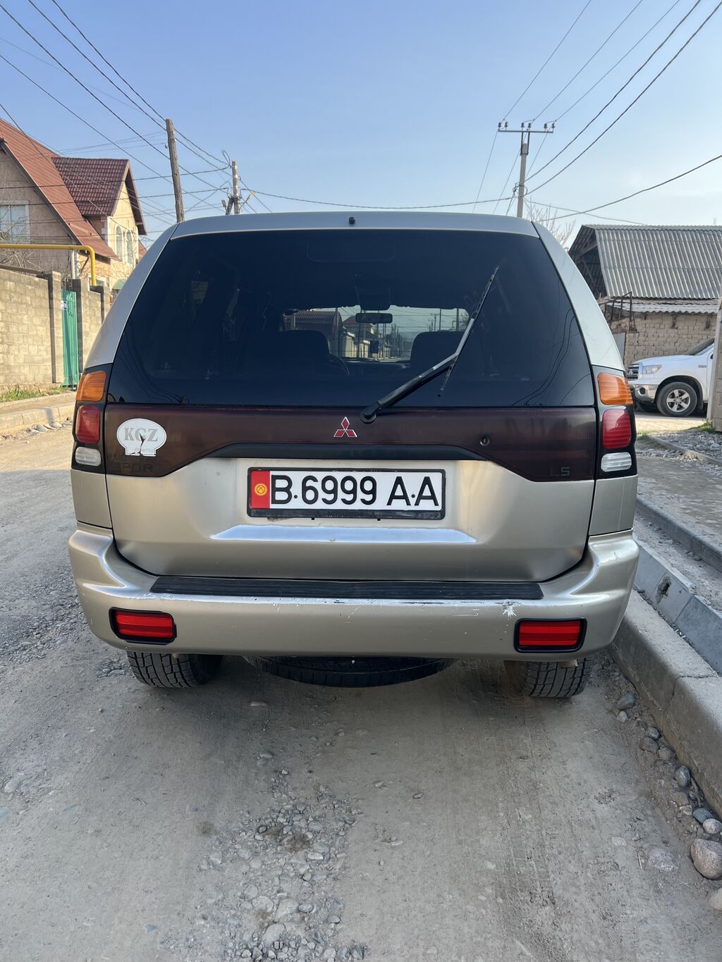 Mitsubishi Montero Sport: 2000 г., 3 л, Автомат, Бензин, Внедорожник: фото 4