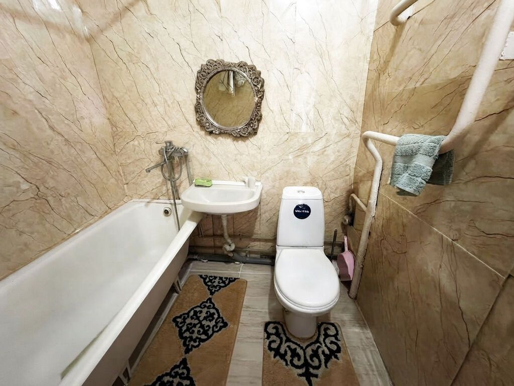 2 комнаты, 47 м², 8 мкр Индивидуалка, 15 этаж, Косметический ремонт: фото 5