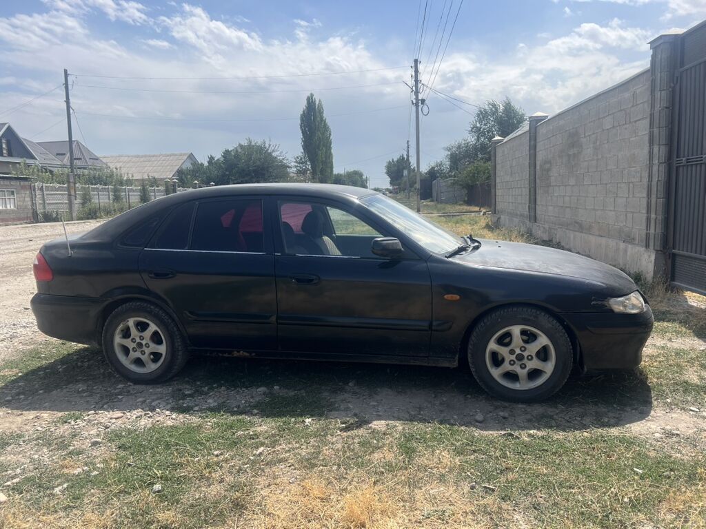 Mazda 626: 2000 г., 2 л, Механика, Бензин, Седан: фото 3