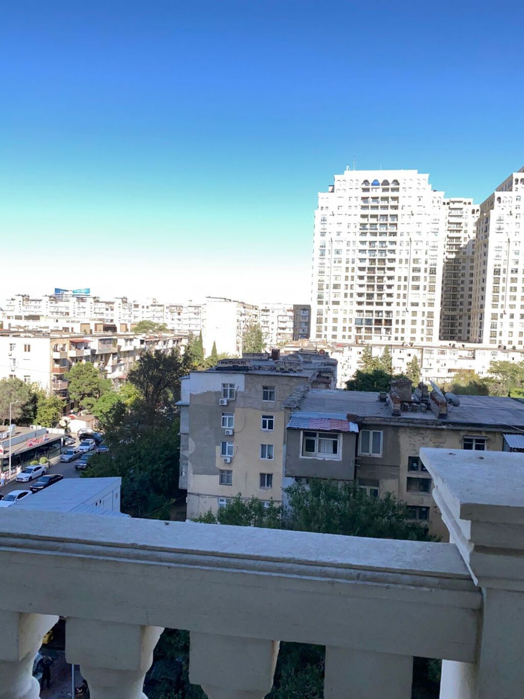 🔥 YASAMAL RAYONUNDA ELMLƏR AKADEMİYASI METROSU YAXINLIĞINDA ZAHİD