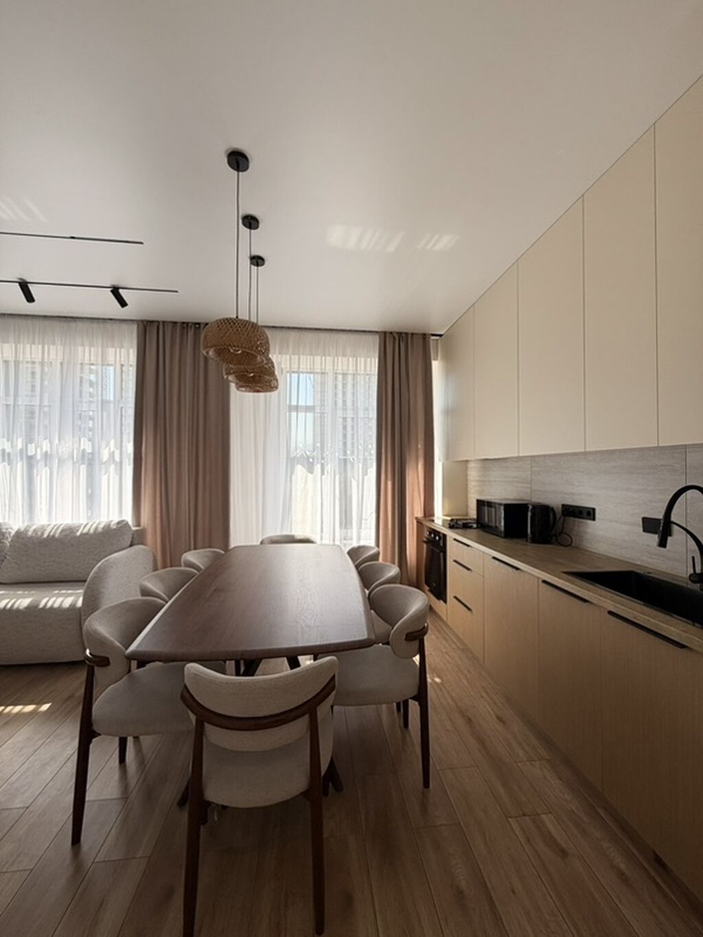 2 комнаты, 60 м², Элитка, 9 этаж, Дизайнерский ремонт: фото 3