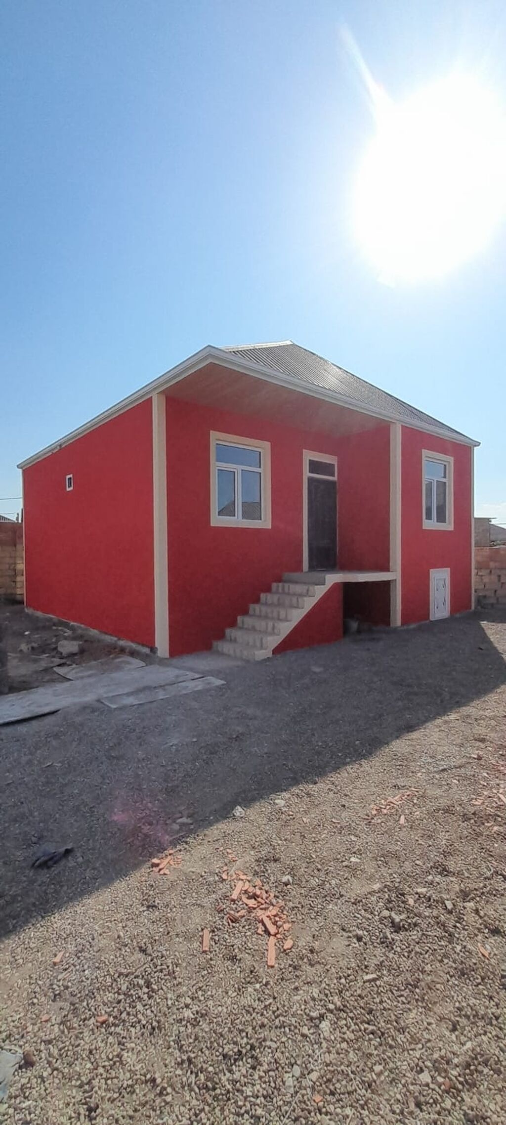 3 otaqlı, 86 kv. m, Yeni təmirli