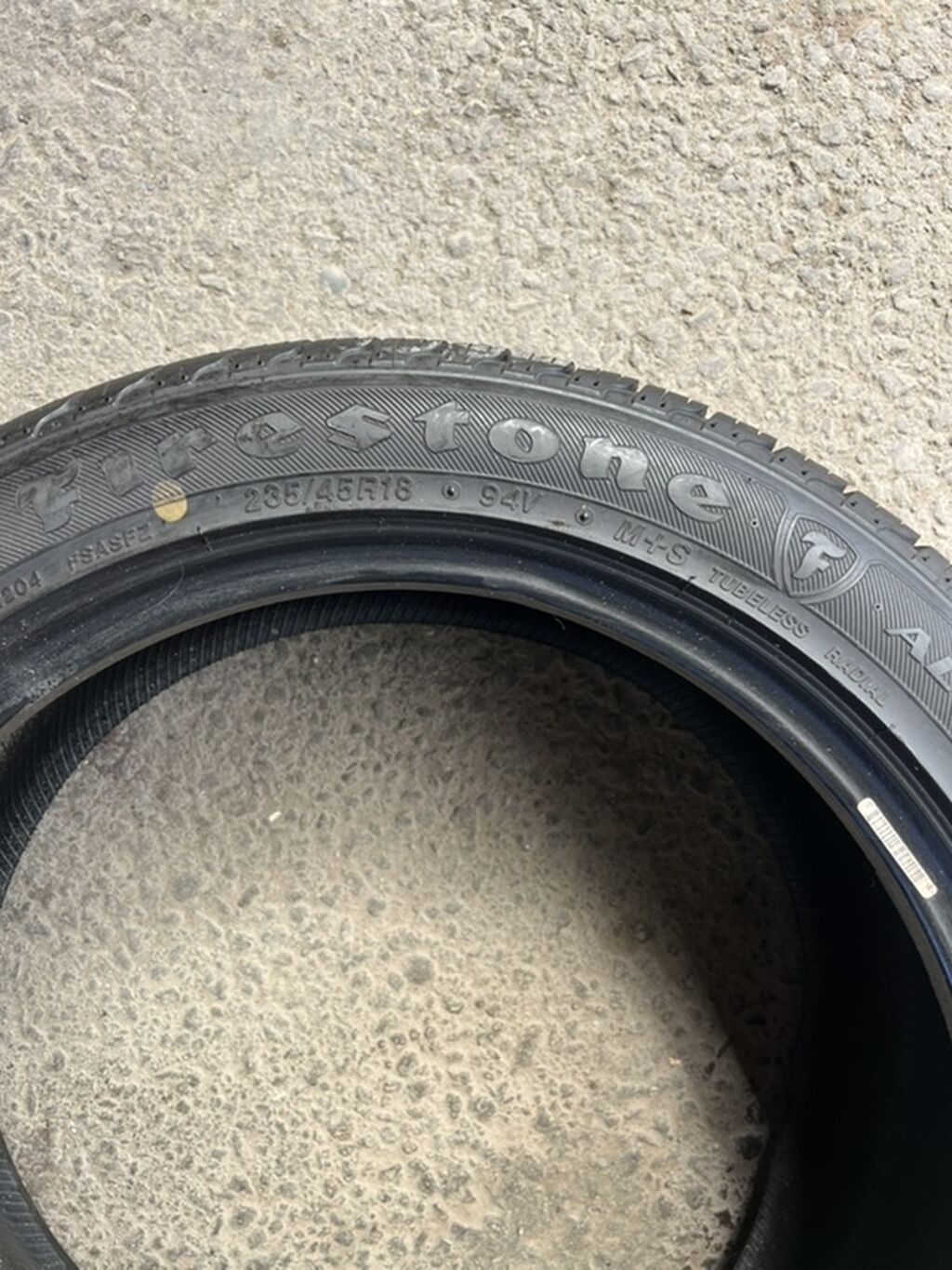 Пара автомобильных шин Bridgestone 235/45 R18 94V - Размер: 235/45: фото 4