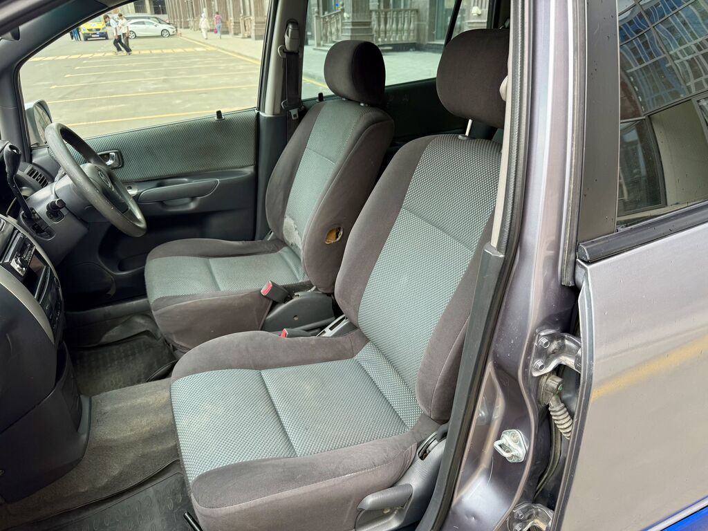 Mazda PREMACY: 2003 г., 1.8 л, Автомат, Бензин, Хэтчбэк: фото 6