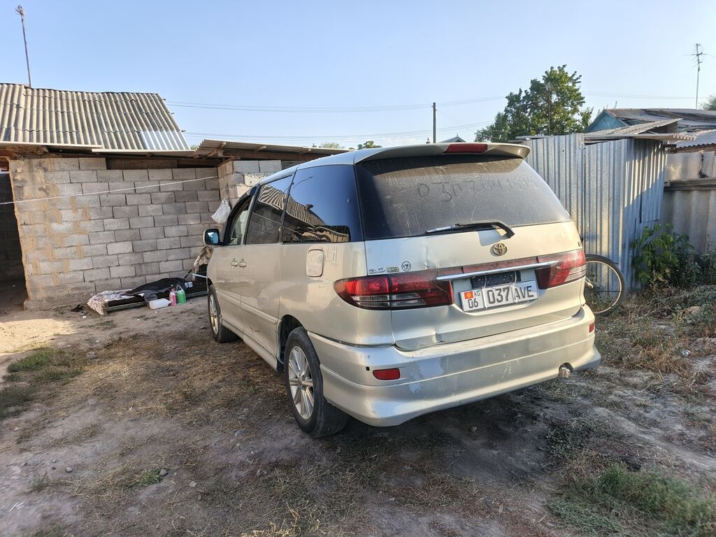 Toyota Estima: 2003 г., 3 л, Автомат, Газ, Минивэн: фото 4