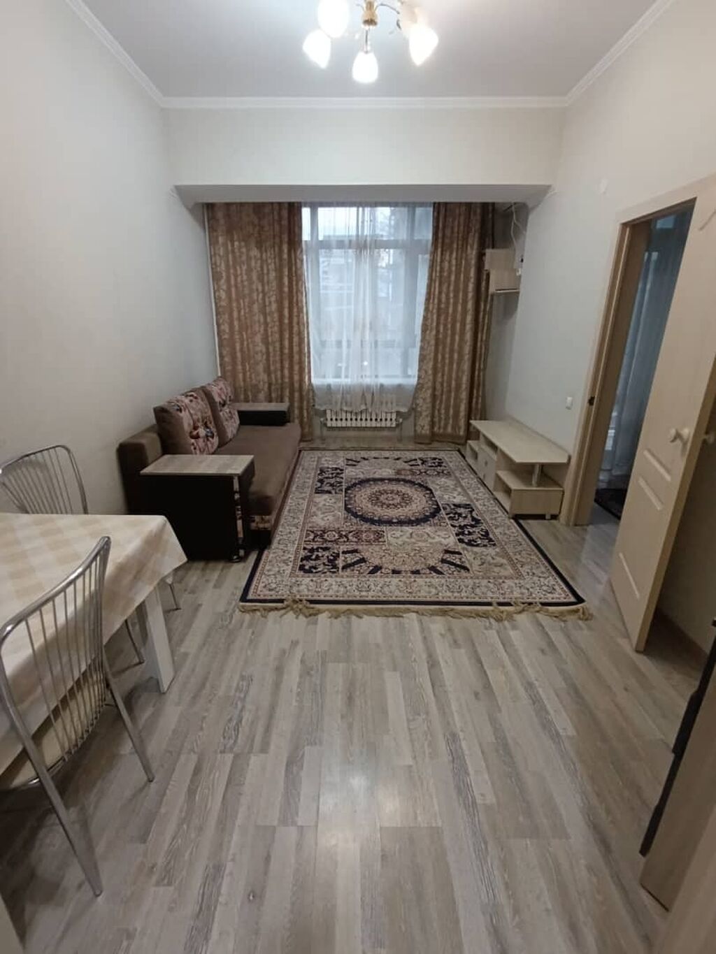 1 комната, Бишкек Парк ТРЦ, Душевая кабина, Постельное белье, Кондиционер: фото 1