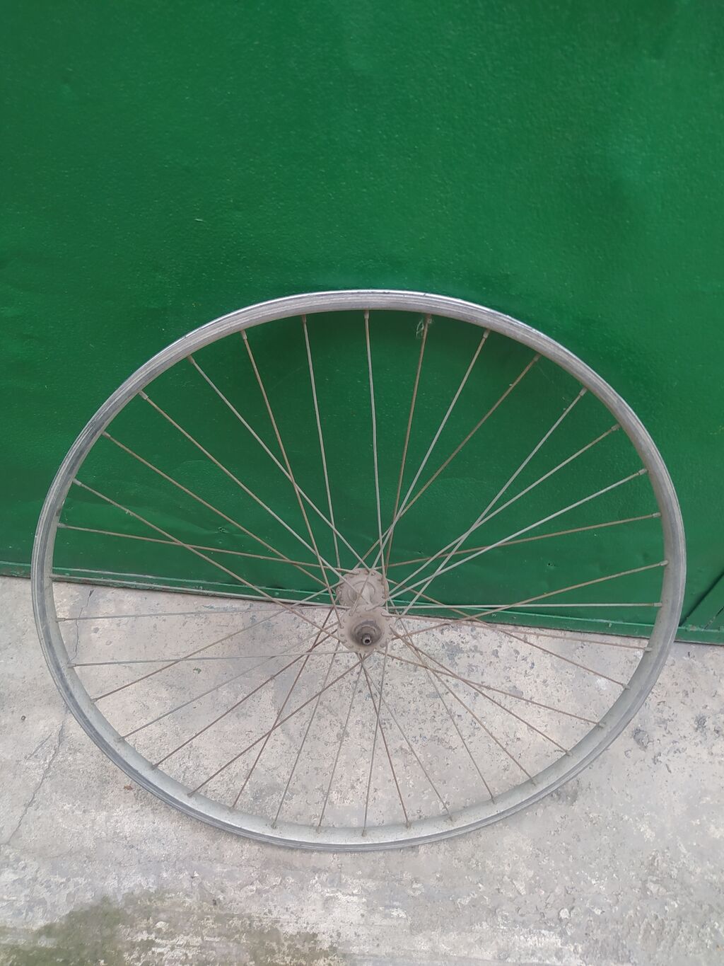 Продаю переднее колесо от советского велосипеда Старт Шоссе | 600 KGS .