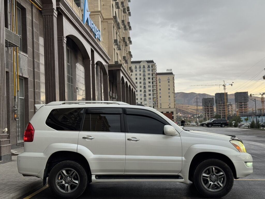 Lexus GX: 2007 г., 4.7 л, Автомат, Бензин, Внедорожник: фото 3