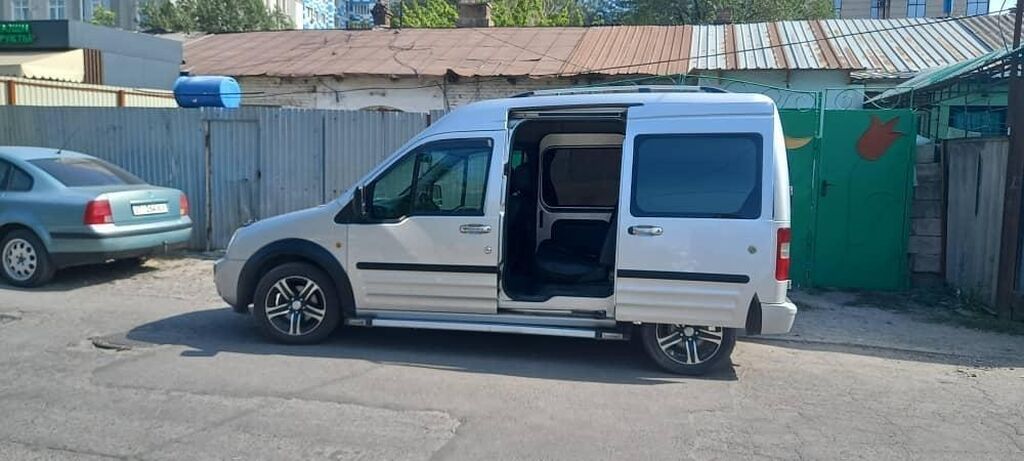 Ford Tourneo Connect: 2007 г., Механика, Дизель, Минивэн: фото 2