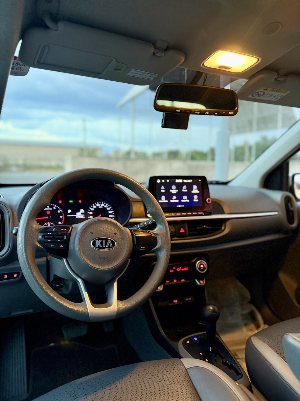 Kia Morning: 2020 г., 1 л, Автомат, Бензин, Хэтчбэк: фото 3