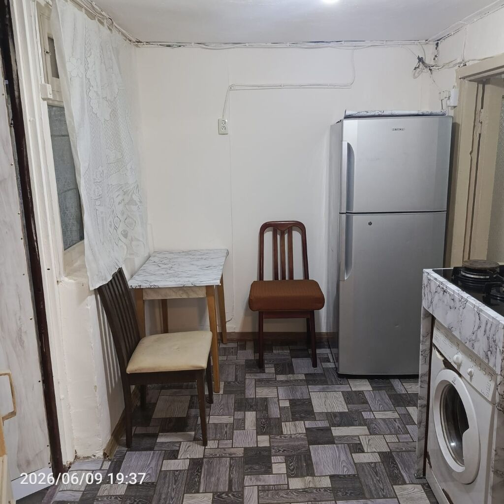 Kirayə üçün mebel və texnikası ilə tam təchiz olunmuş 2 otaqlı mənzil