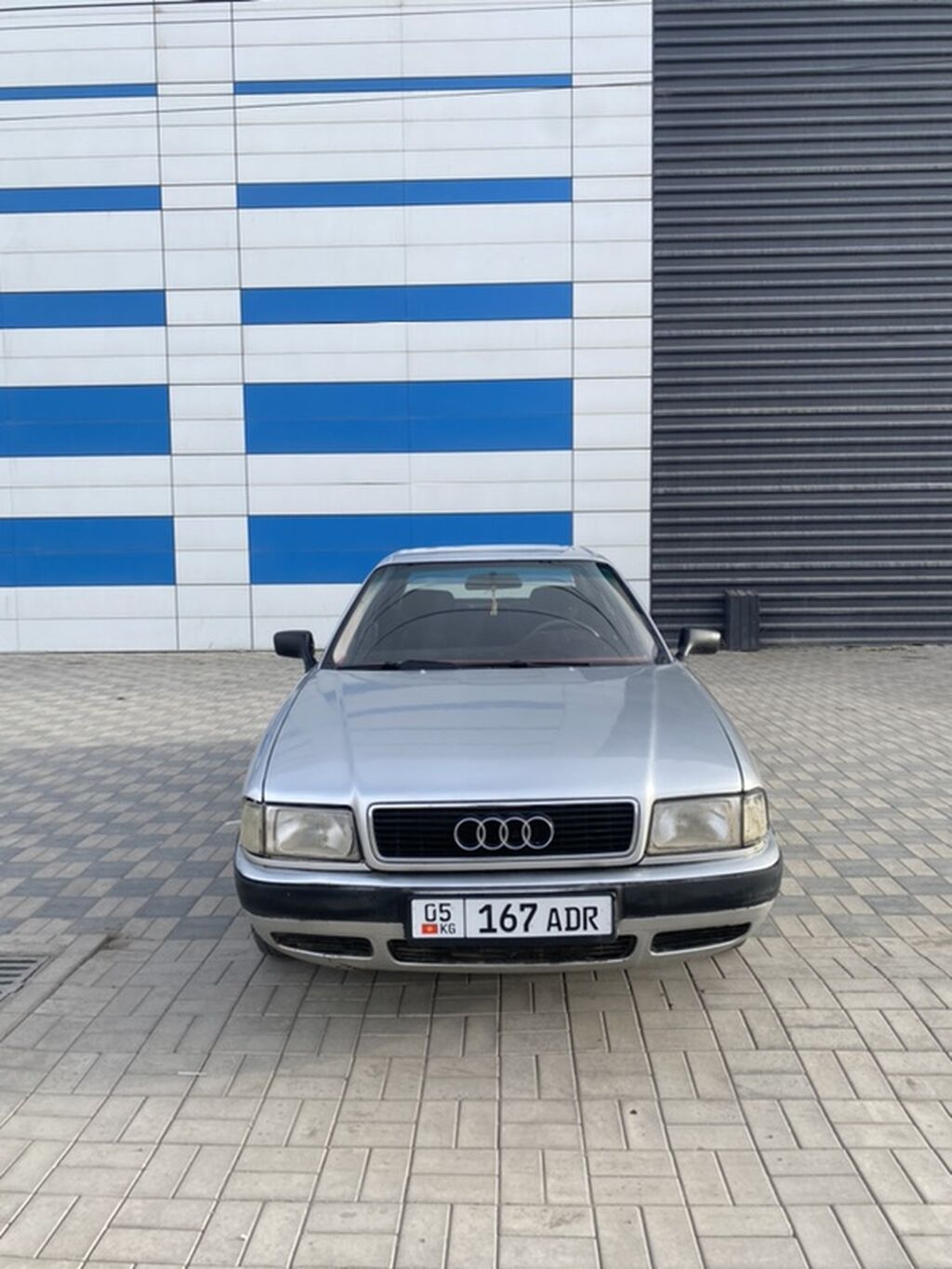 Audi 80: 1992 г., 2 л, Механика, Бензин, Седан: фото 3