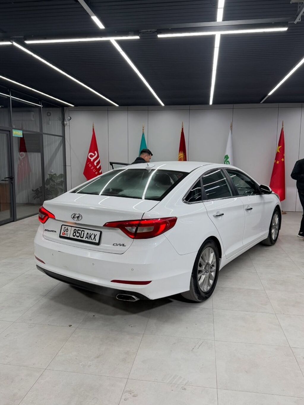 Hyundai Sonata: 2017 г., 2 л, Автомат, Бензин, Седан: фото 2