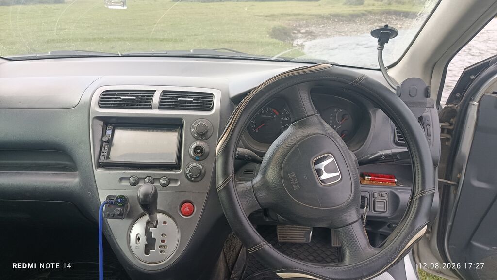 Honda Civic: 2002 г., Автомат, Бензин, Хэтчбэк: фото 8