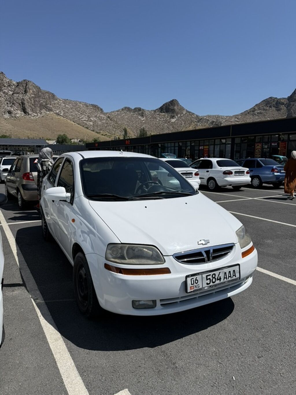 Daewoo Kalos: 2003 г., 1.5 л, Механика, Бензин, Седан: фото 3