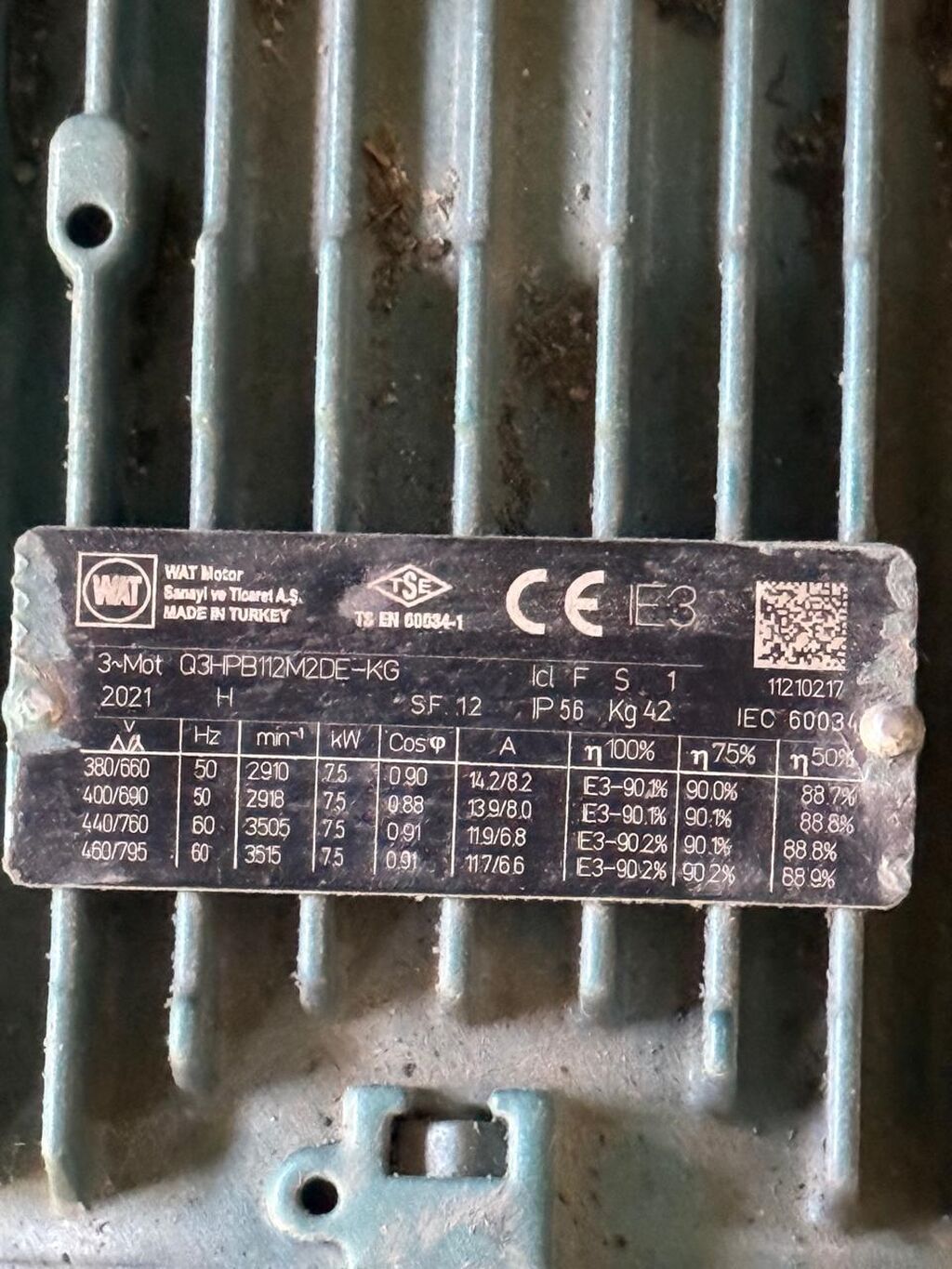 Xaçmaz rayon yergüc kəndində 4 həktar intensiv bag satılır. Gölü var