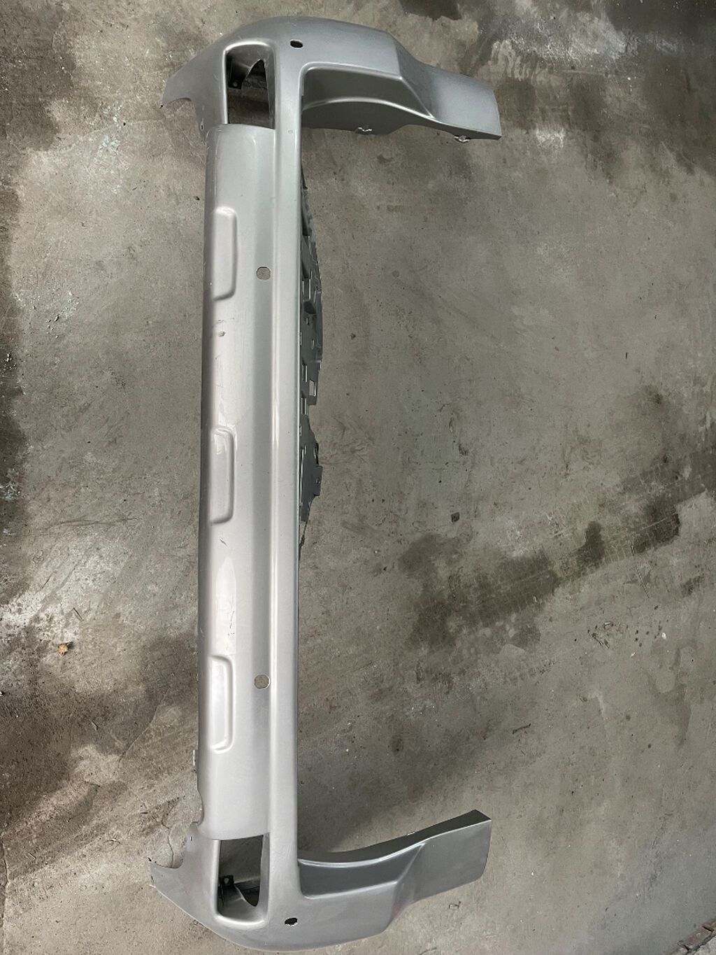 Бампер задний Toyota Land Cruiser Prado 150: фото 2