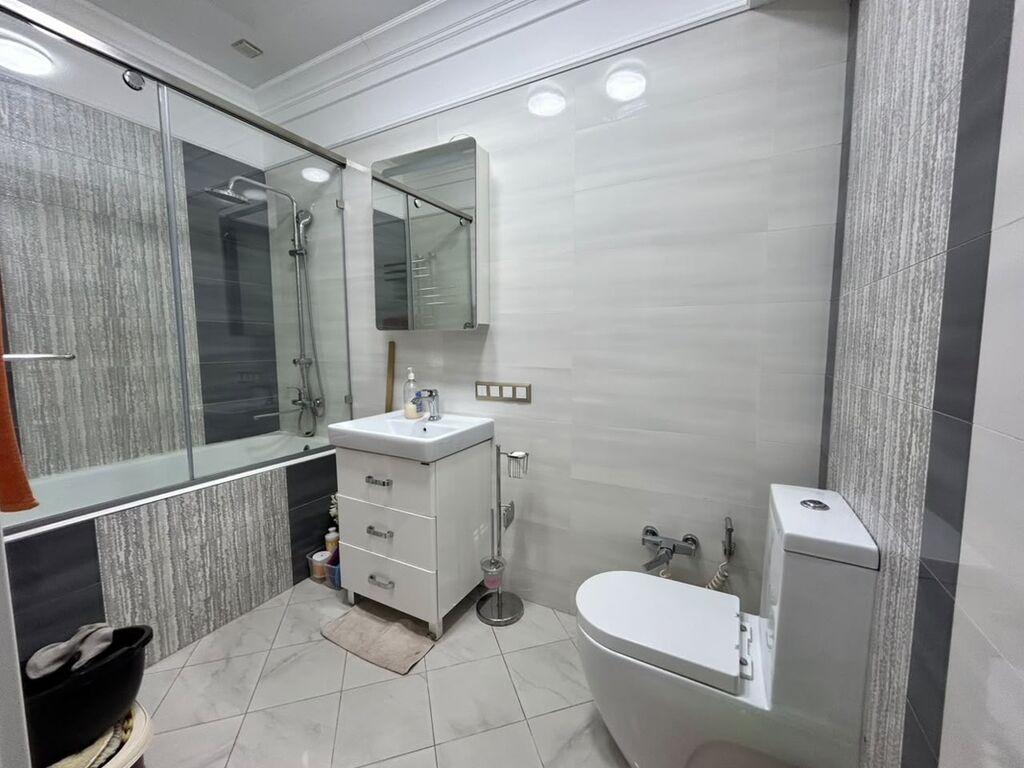 2 комнаты, 73 м², Нижний Джал (Джал-23) Элитка, 3 этаж, Дизайнерский ремонт: фото 4