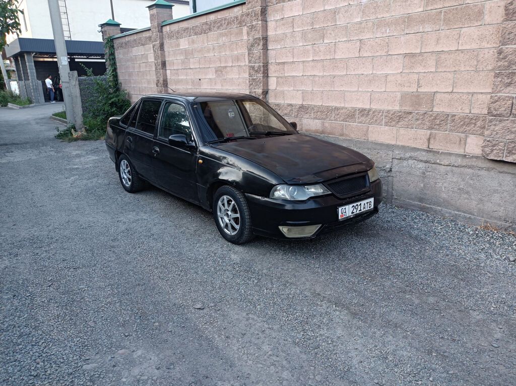 Daewoo Nexia: 2010 г., 1.5 л, Механика, Бензин, Седан: фото 1