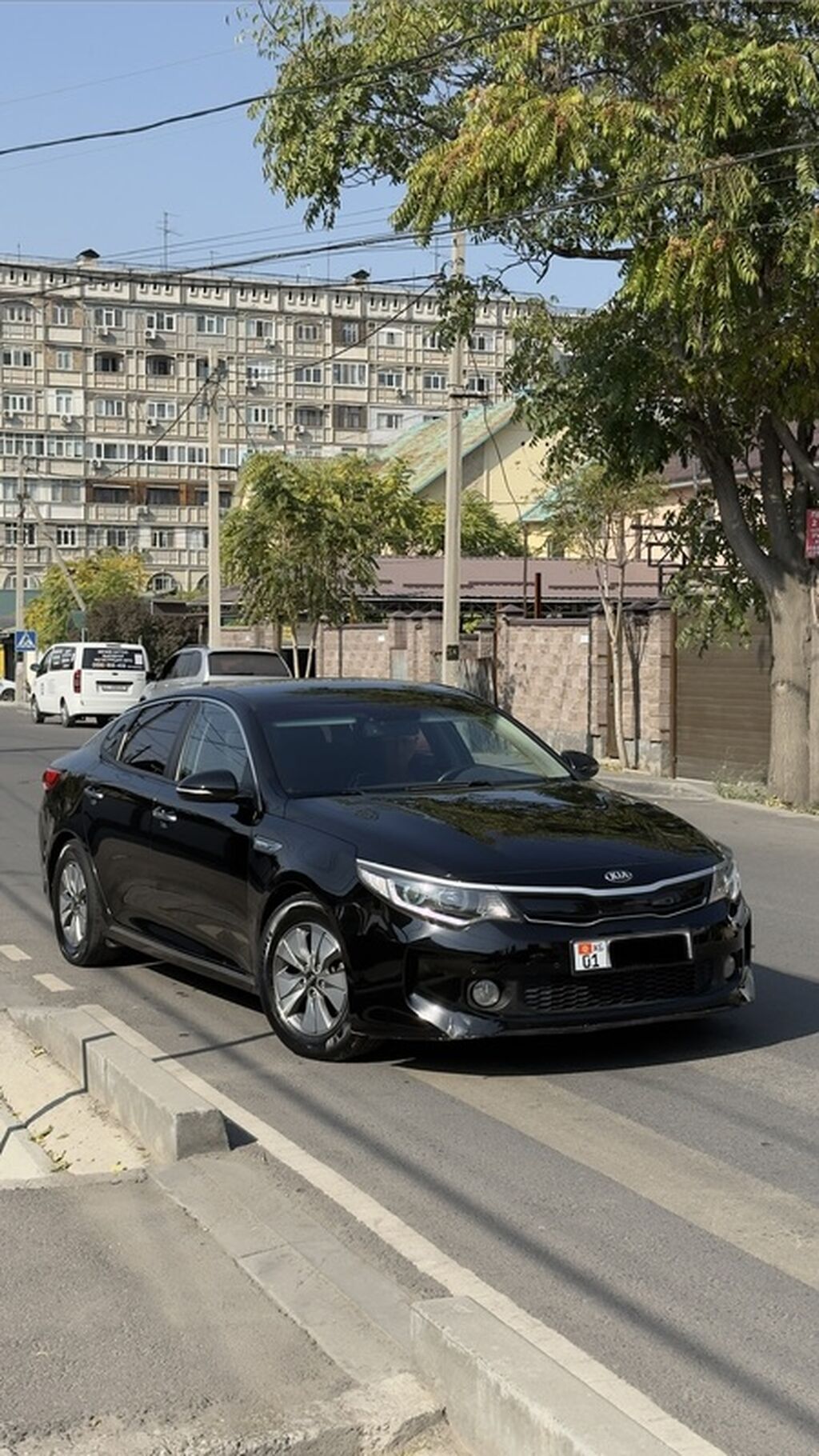 Kia K5: 2017 г., 2 л, Автомат, Гибрид, Седан: фото 2