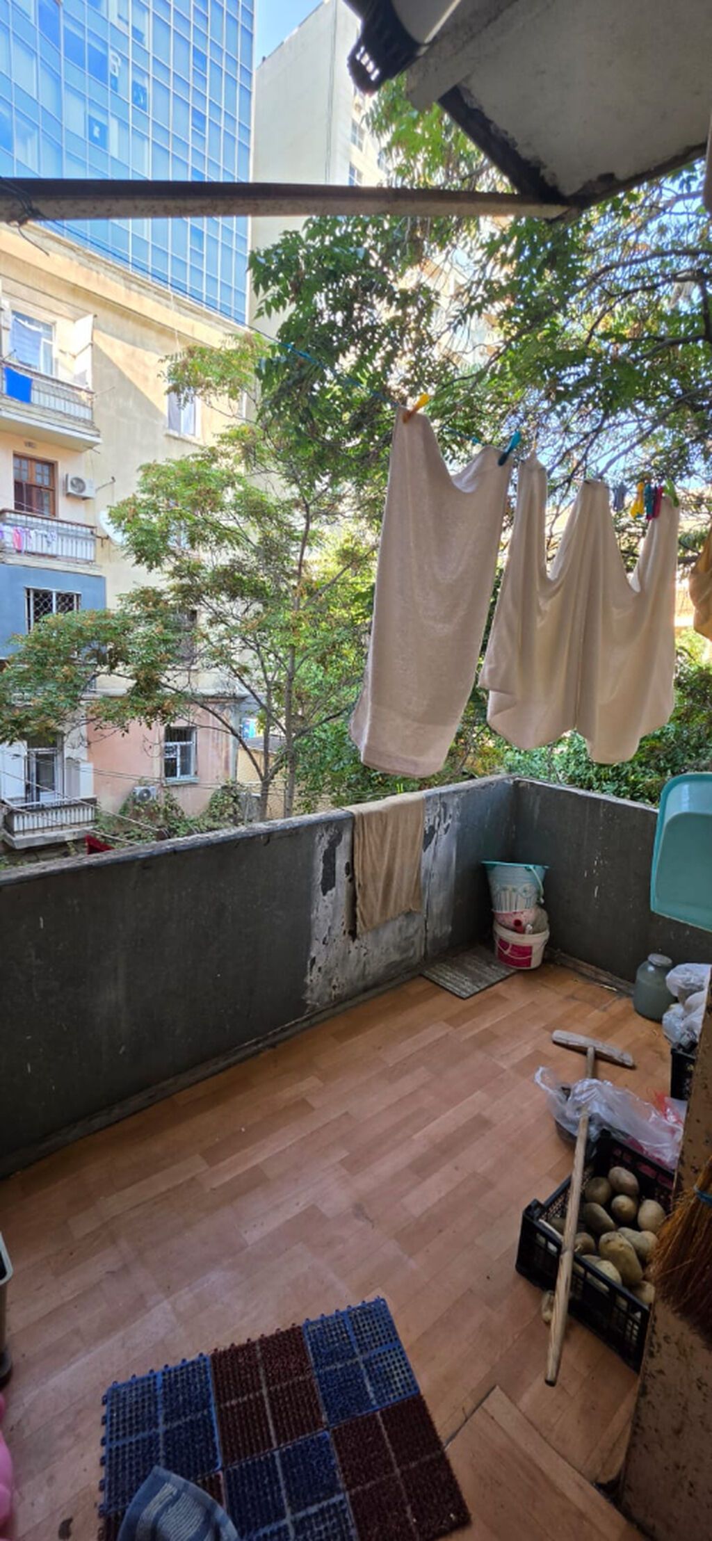 ÇOX TƏCİLİ KİRAYƏ MƏNZİL Mənzil,28 May metrosunun 2 ci çıxışına