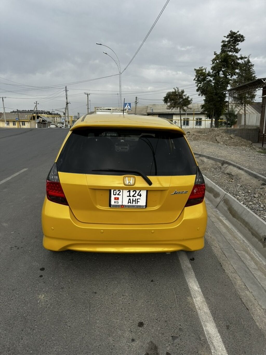 Honda Jazz: 2008 г., 1.4 л, Автомат, Бензин, Хэтчбэк: фото 4