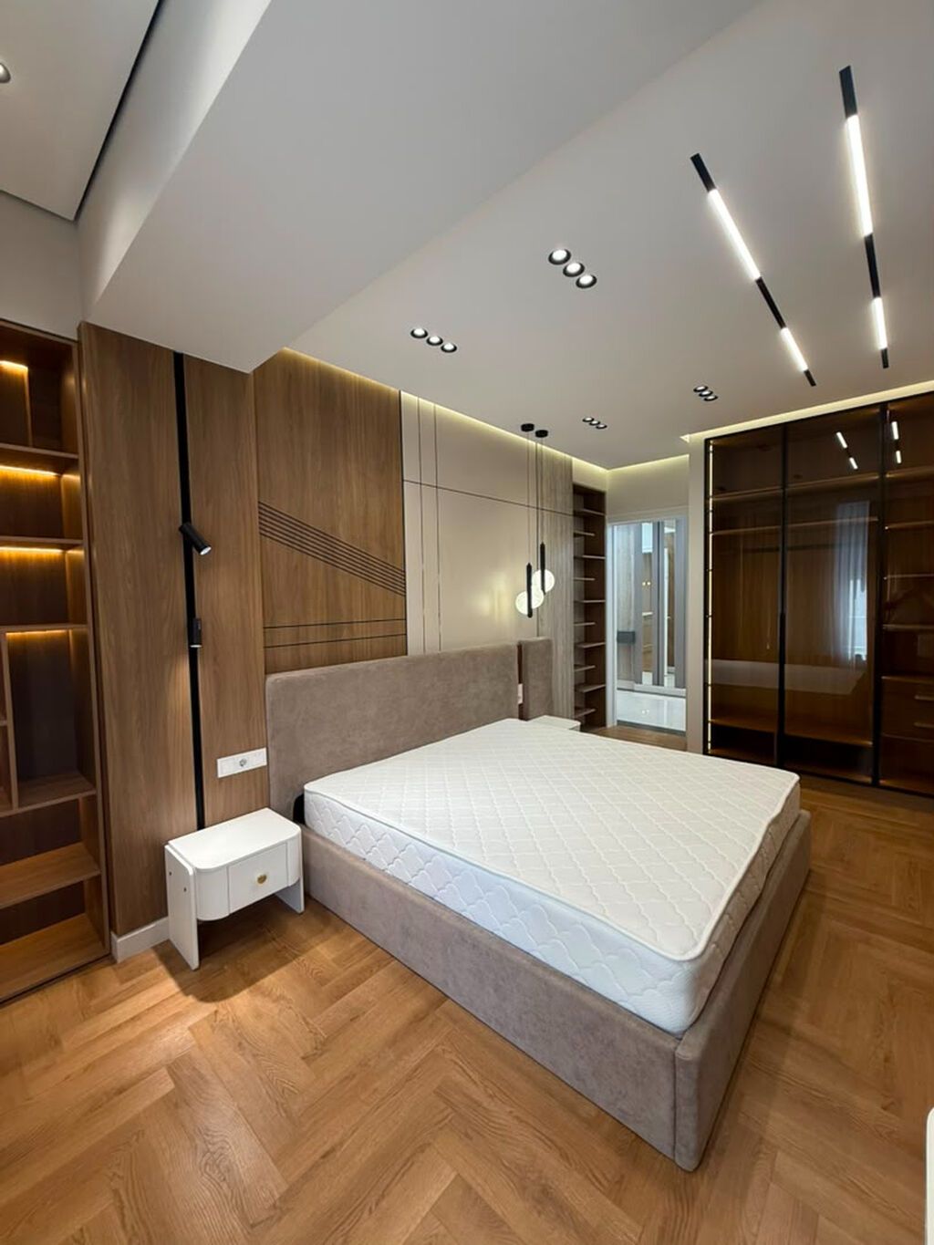 3 комнаты, 80 м², Элитка, 8 этаж, Дизайнерский ремонт: фото 4