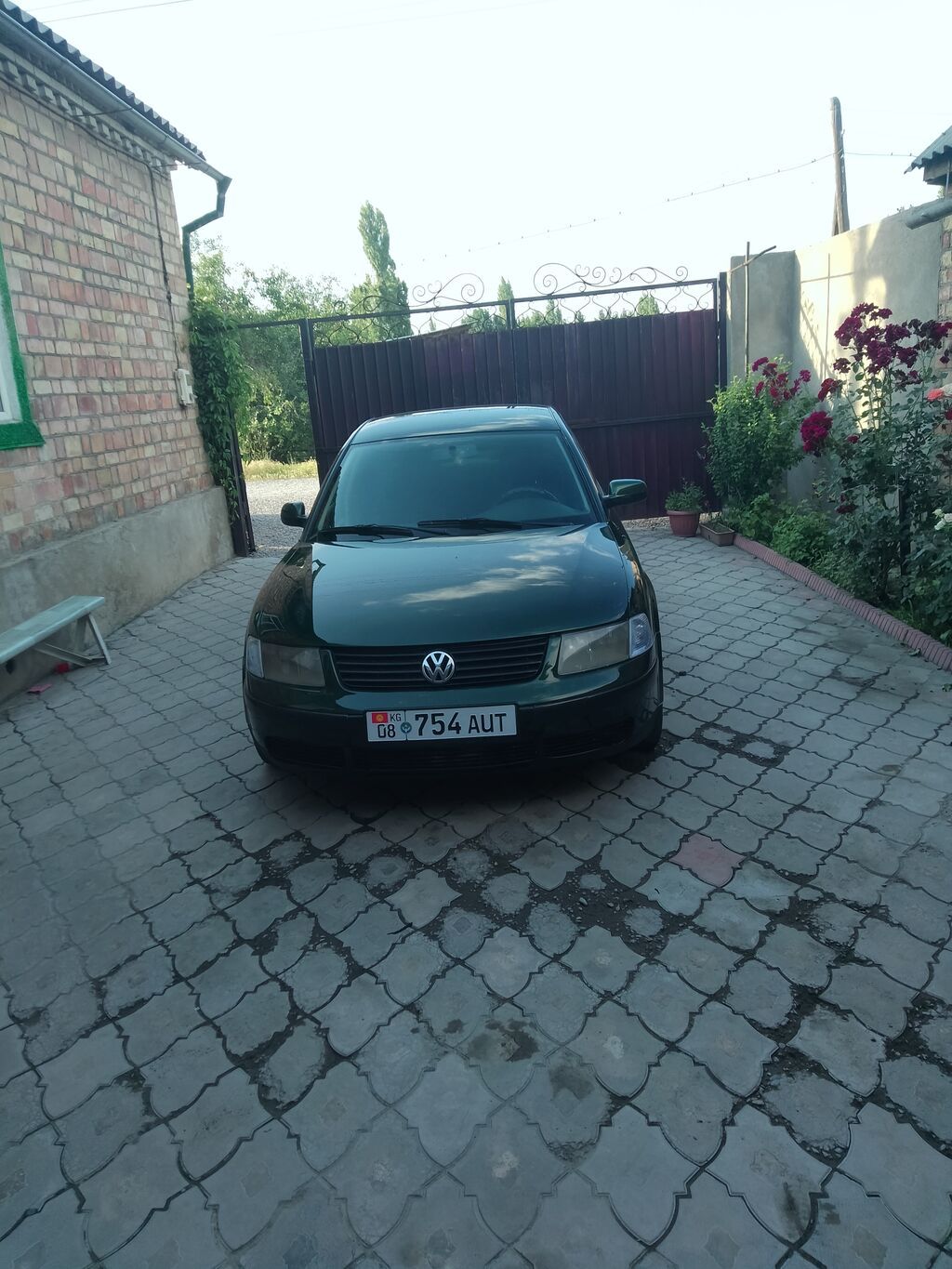 Volkswagen Passat: 1997 г., 1.8 л, Механика, Бензин, Седан: фото 2