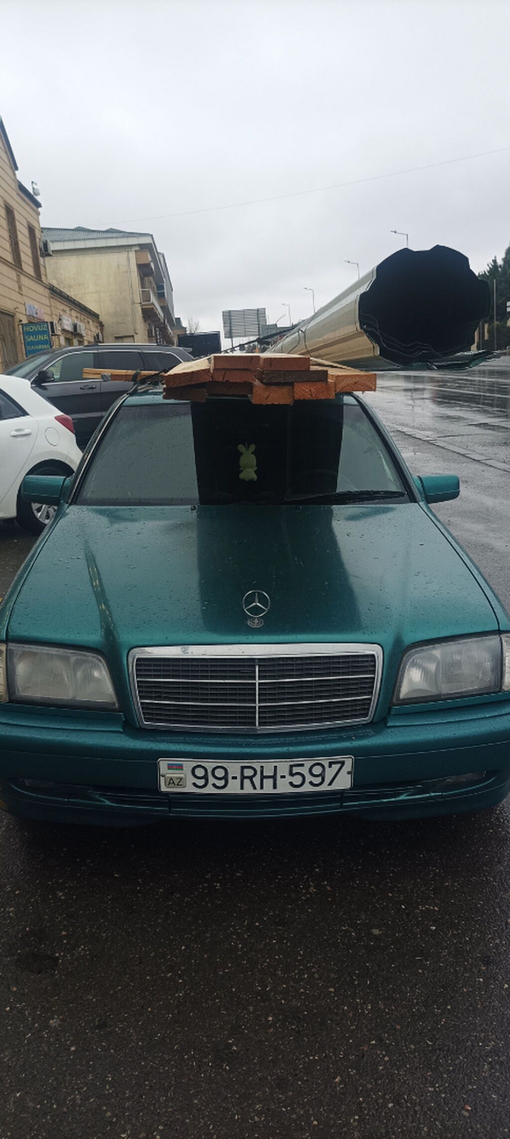 Yük dasima yuk taksi fəhlə xidməti var . Santexnik elektrik xidməti - 2