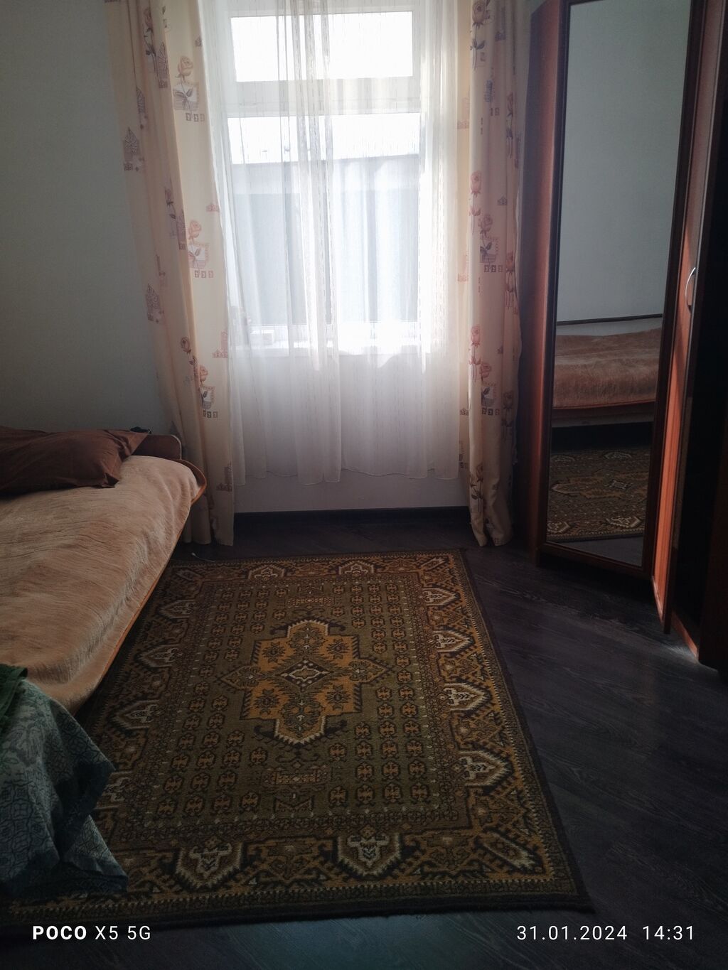 СРОЧНО ПРОДАЕТСЯ ДОМ! Дом из 5 комнат, душ, туалет в доме: фото 3