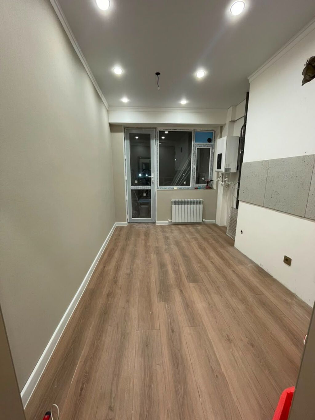 1 комната, 42 м², Пишпек Элитка, 3 этаж, Дизайнерский ремонт: фото 4