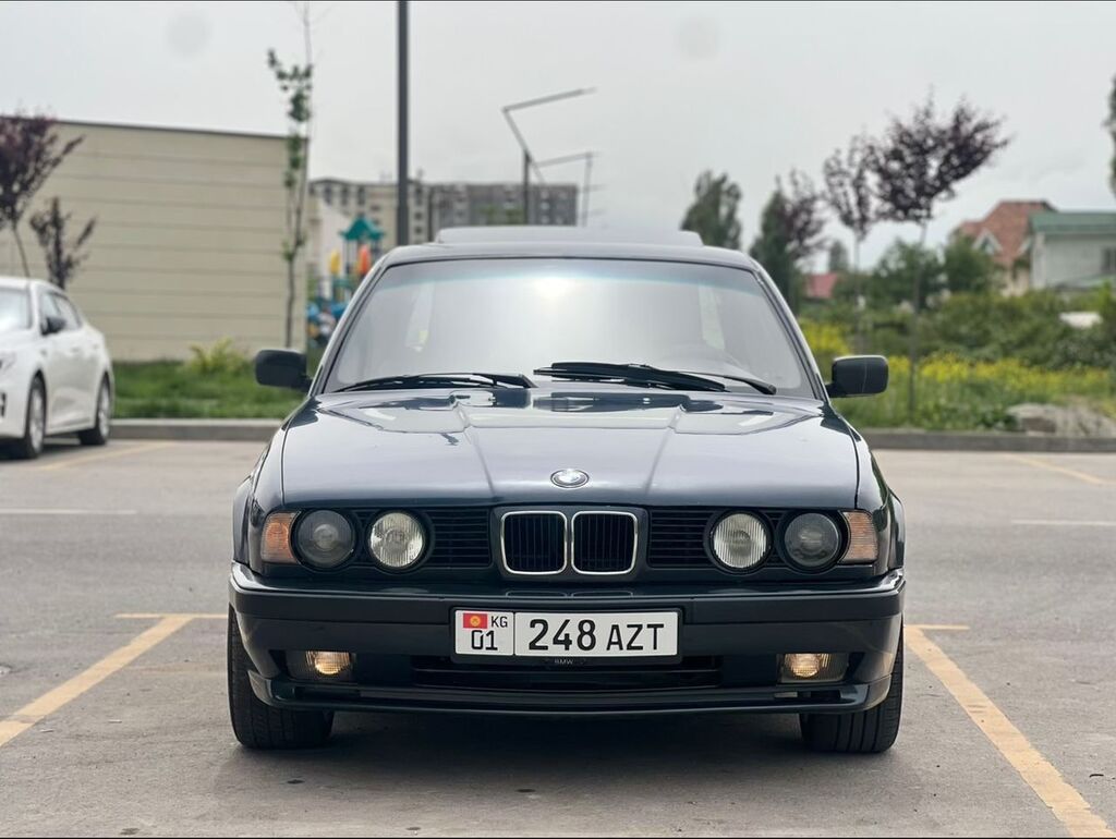 BMW 5 series: 1989 г., 2.5 л, Механика, Бензин, Седан: фото 3
