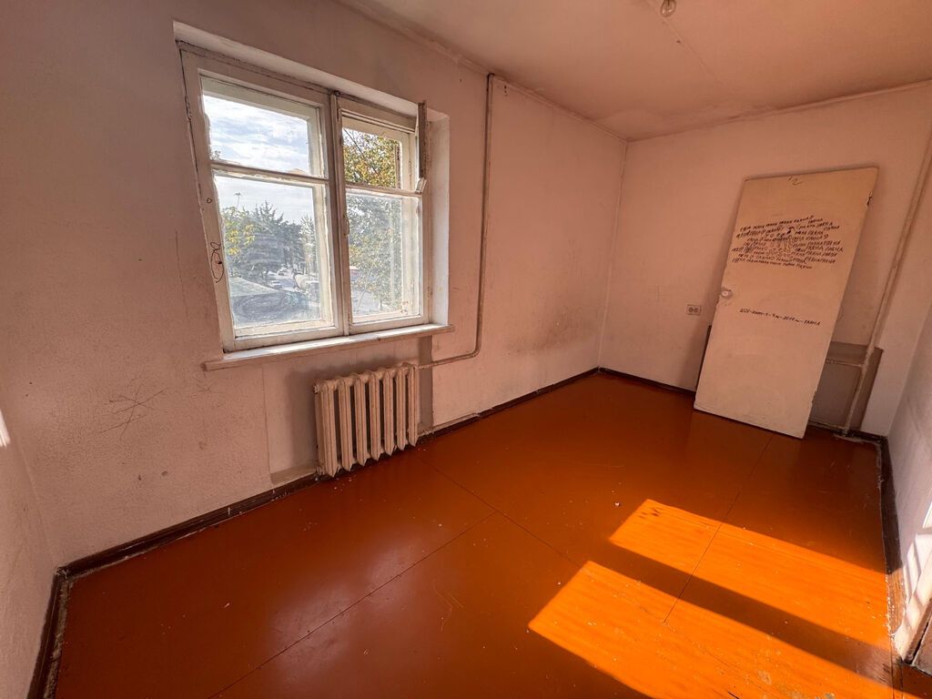 2 комнаты, 44 м², ул. Ден Сяопина / Фучика Индивидуалка, 3 этаж, Требуется ремонт: фото 2