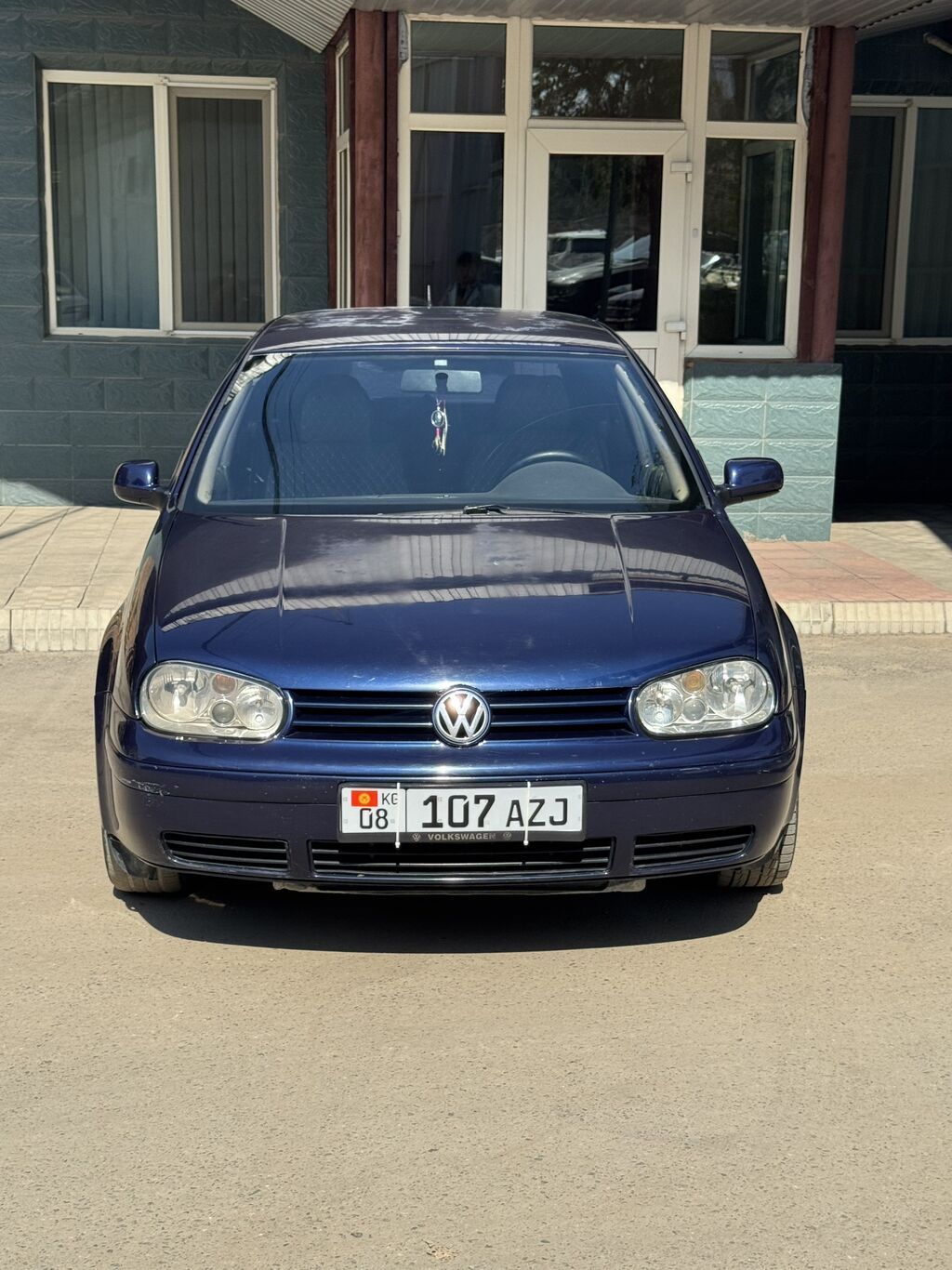 Volkswagen Golf: 1998 г., 1.6 л, Автомат, Бензин, Хэтчбэк: фото 2