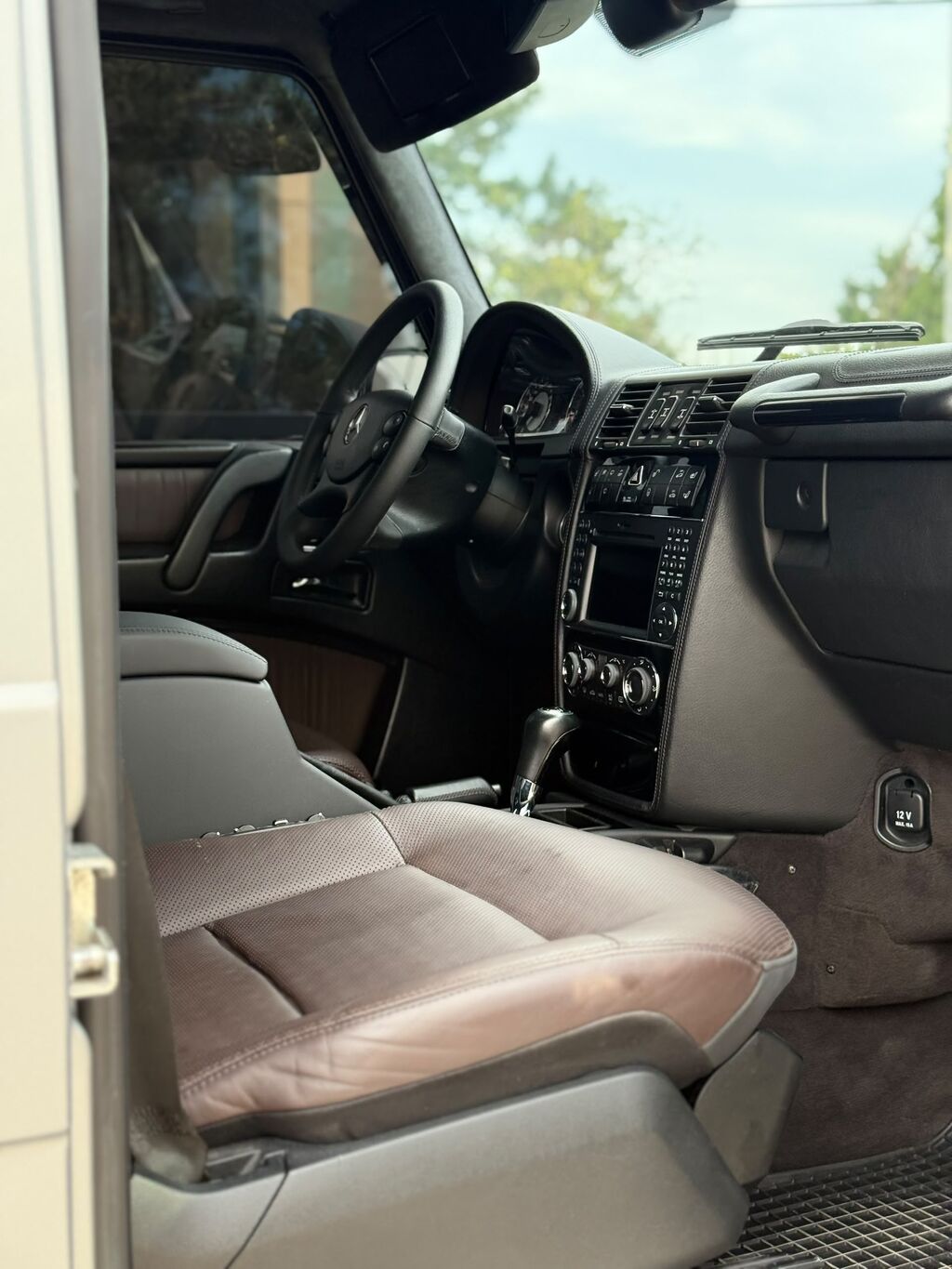 Mercedes-Benz G-class AMG: 2010 г., 5.5 л, Автомат, Бензин, Внедорожник: фото 8