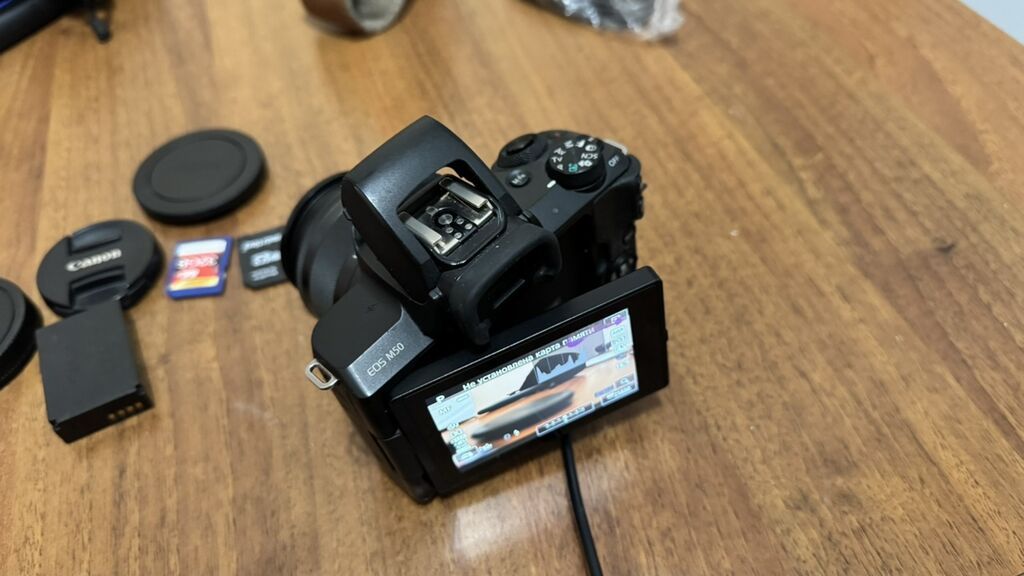 Камера Canon EOS M50 с комплектным зум‑объективом EF‑M 15–45mm: фото 7