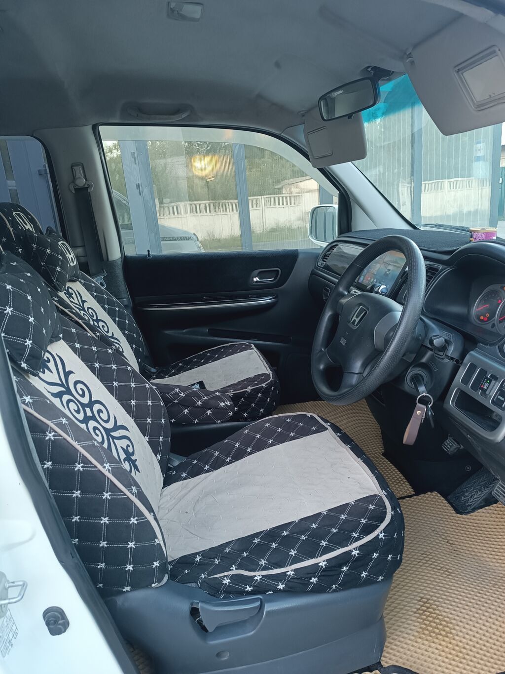 Honda Stepwgn: 2004 г., 2 л, Автомат, Газ, Минивэн: фото 8