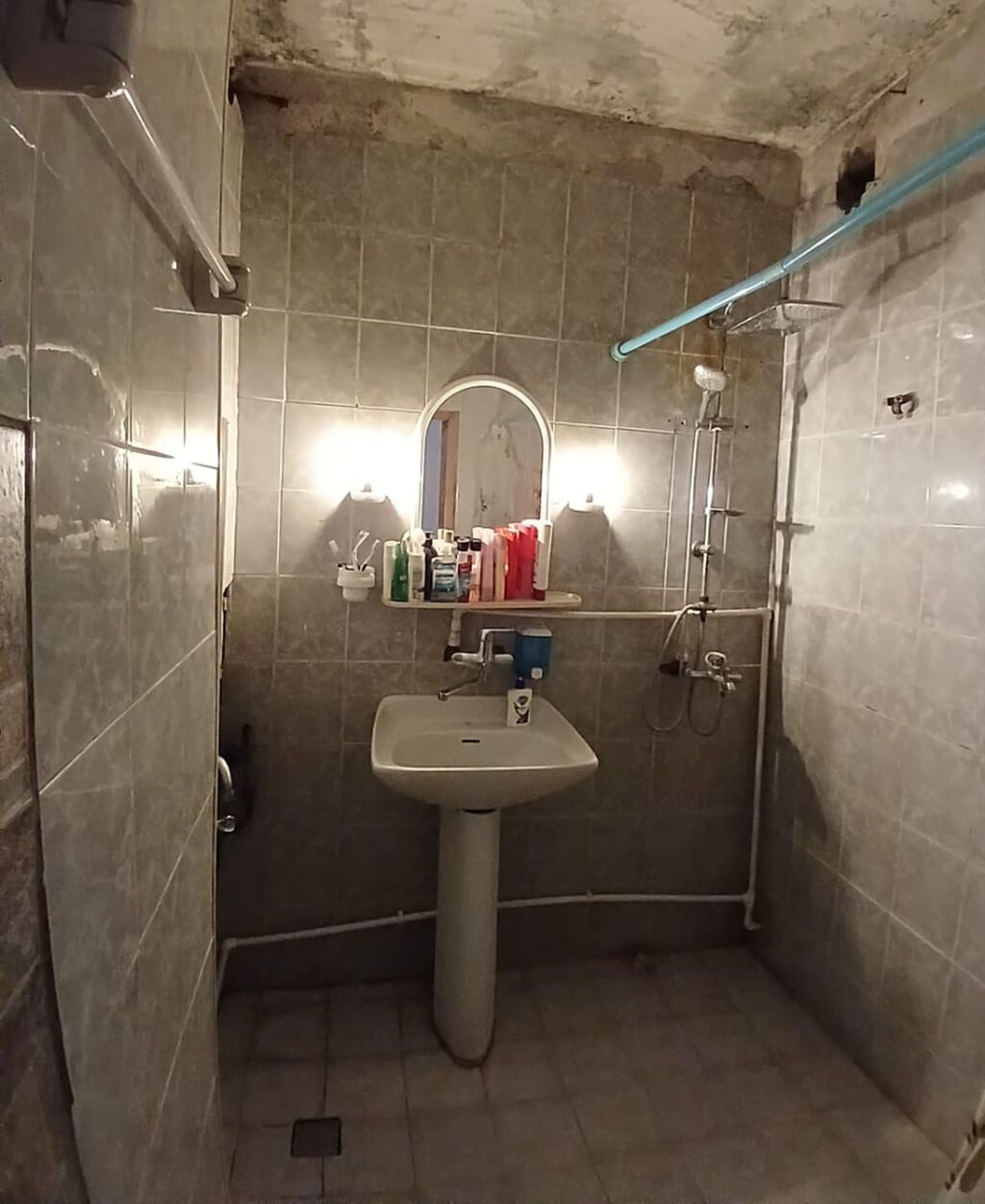 Bakı, 2 otaqlı, Köhnə tikili, m. Xalqlar Dostluğu, 55 kv. m