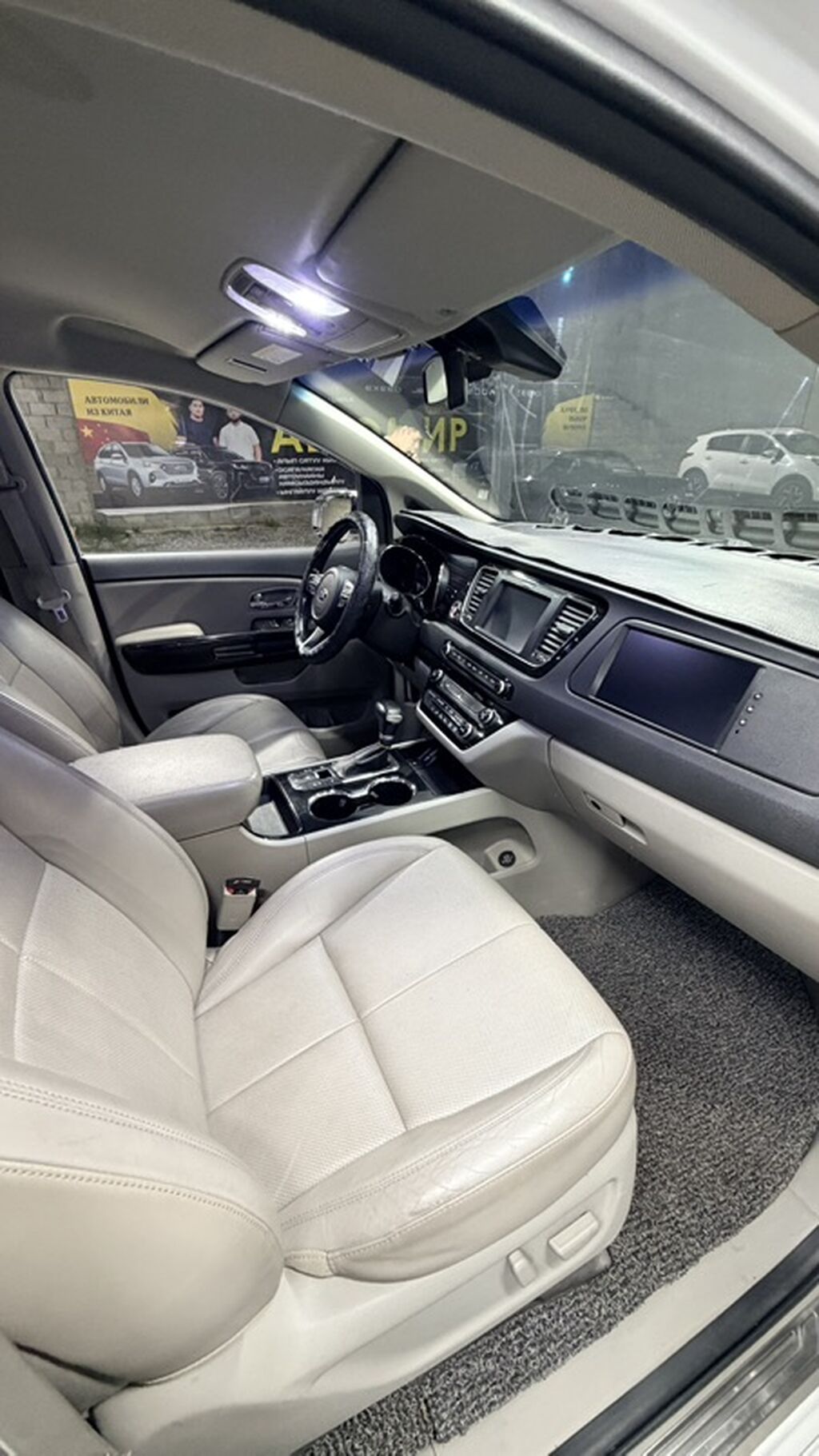 Kia Carnival: 2019 г., 2.2 л, Автомат, Дизель, Минивэн: фото 6