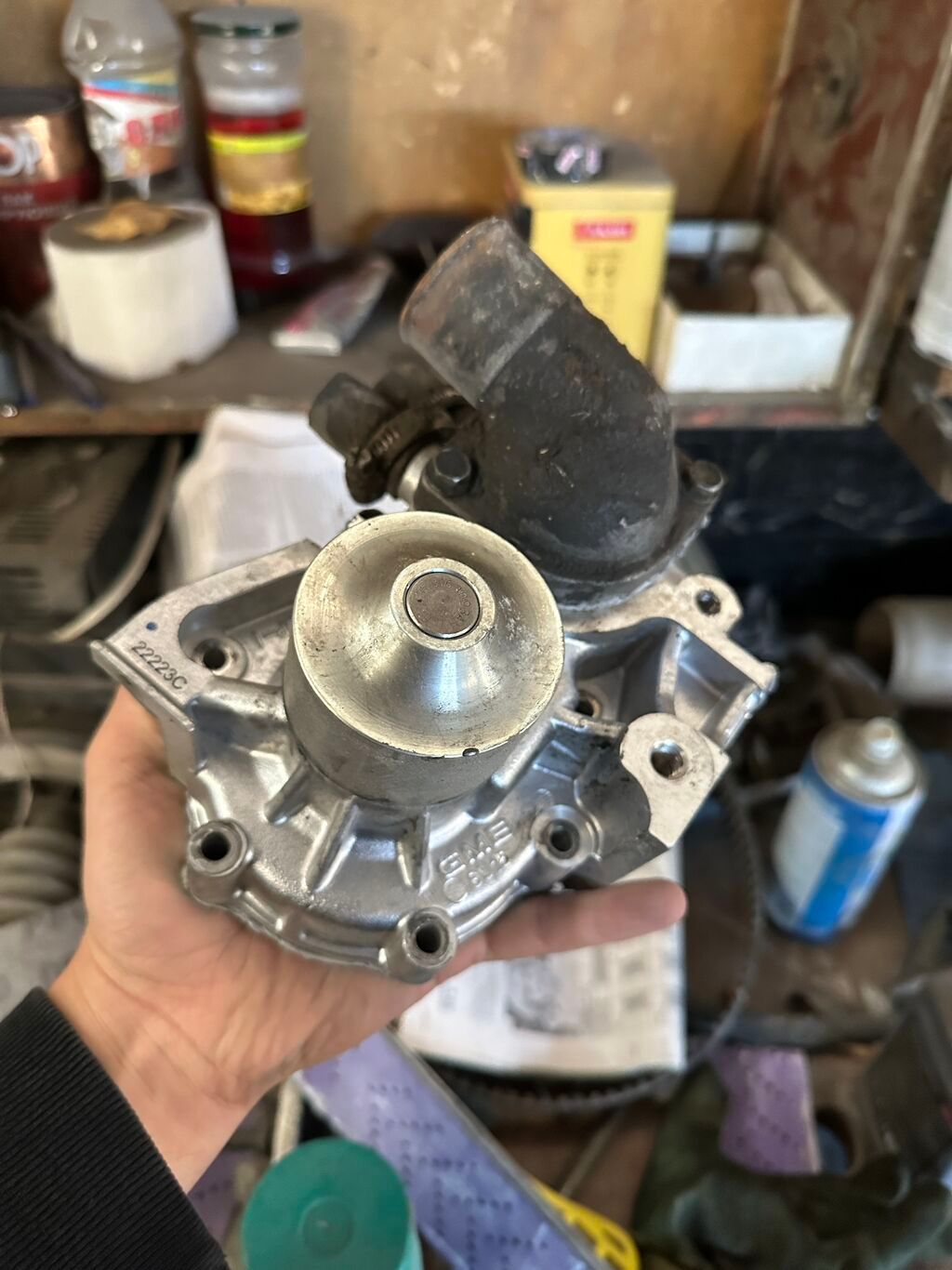 Помпа новая на субару Оригинал: 2500 KGS Другие детали для мотора ...