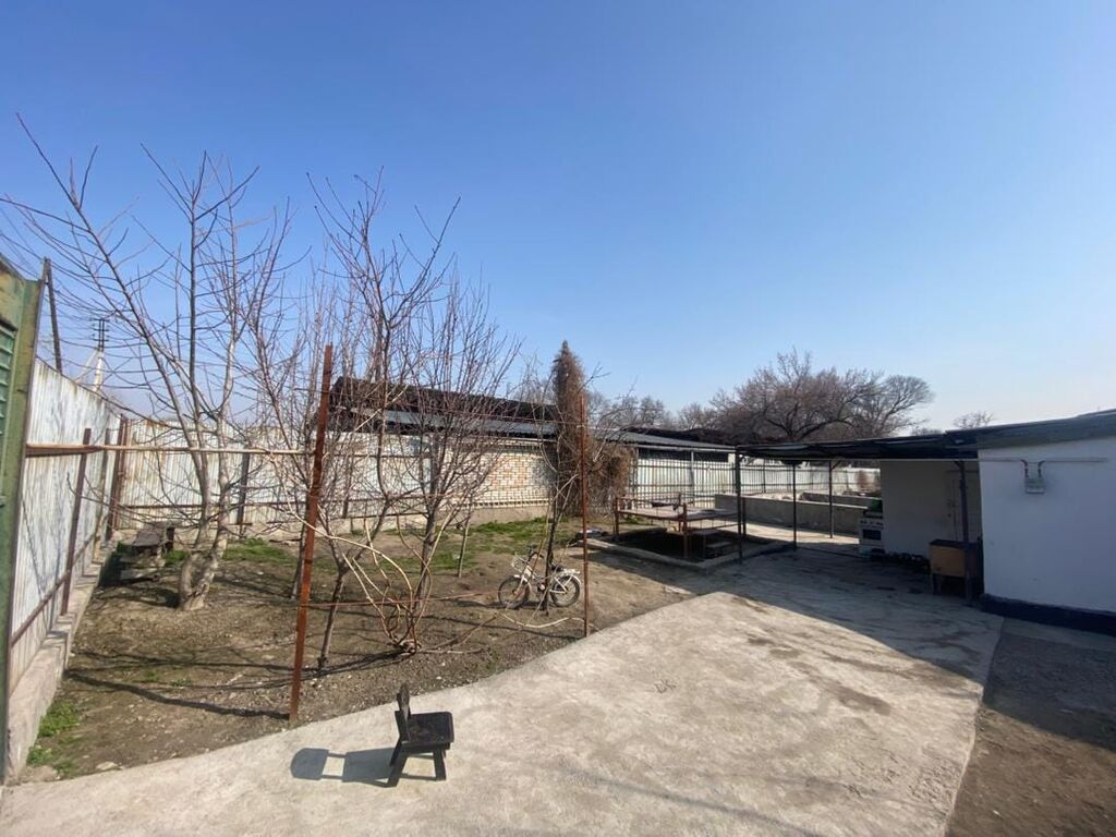 СРОЧНО ПРОДАЕТСЯ ДОМ! Адрес: г. Бишкек, Первомайский район, 110-й: фото 4