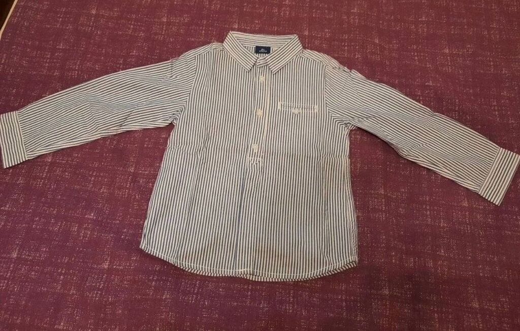 Продаю новые фирменные рубашки для мальчика от бренда Chicco. Обе: фото 3