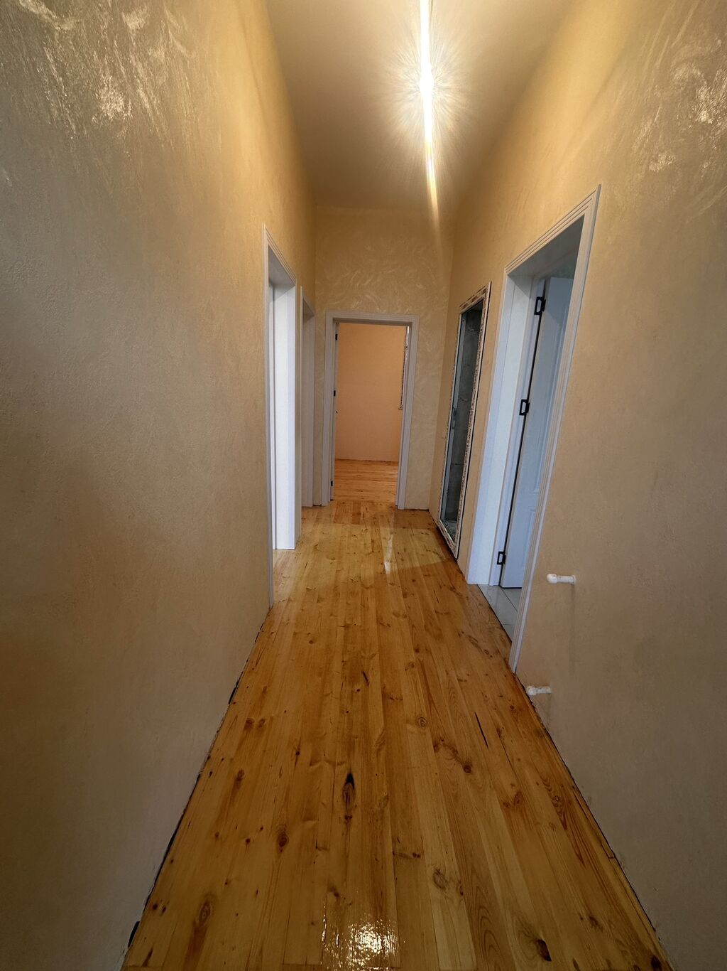3 otaqlı, 85 kv. m, Kredit var, Yeni təmirli