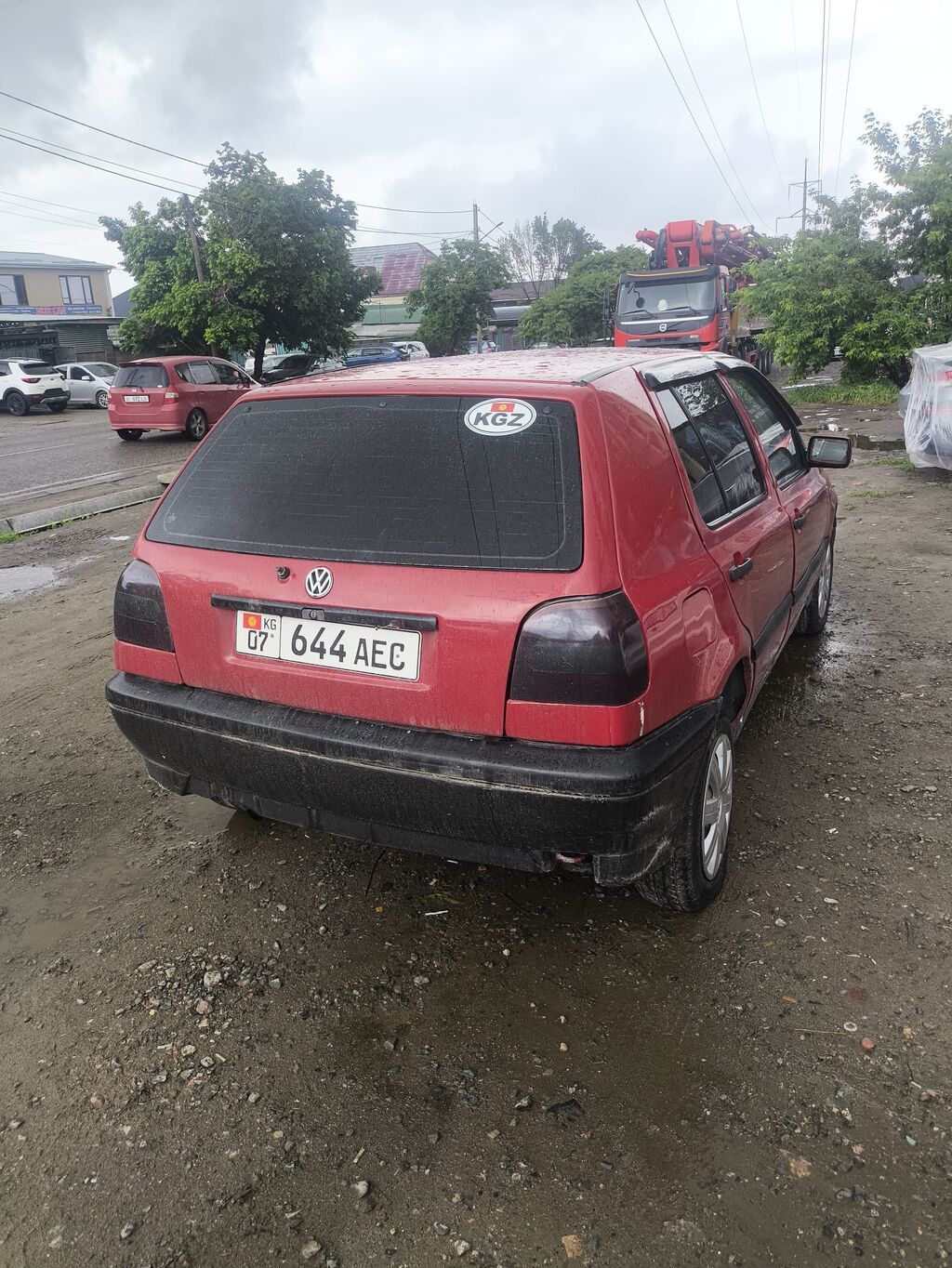 Volkswagen Golf: 1993 г., 1.6 л, Механика, Бензин, Хэтчбэк — фото 3