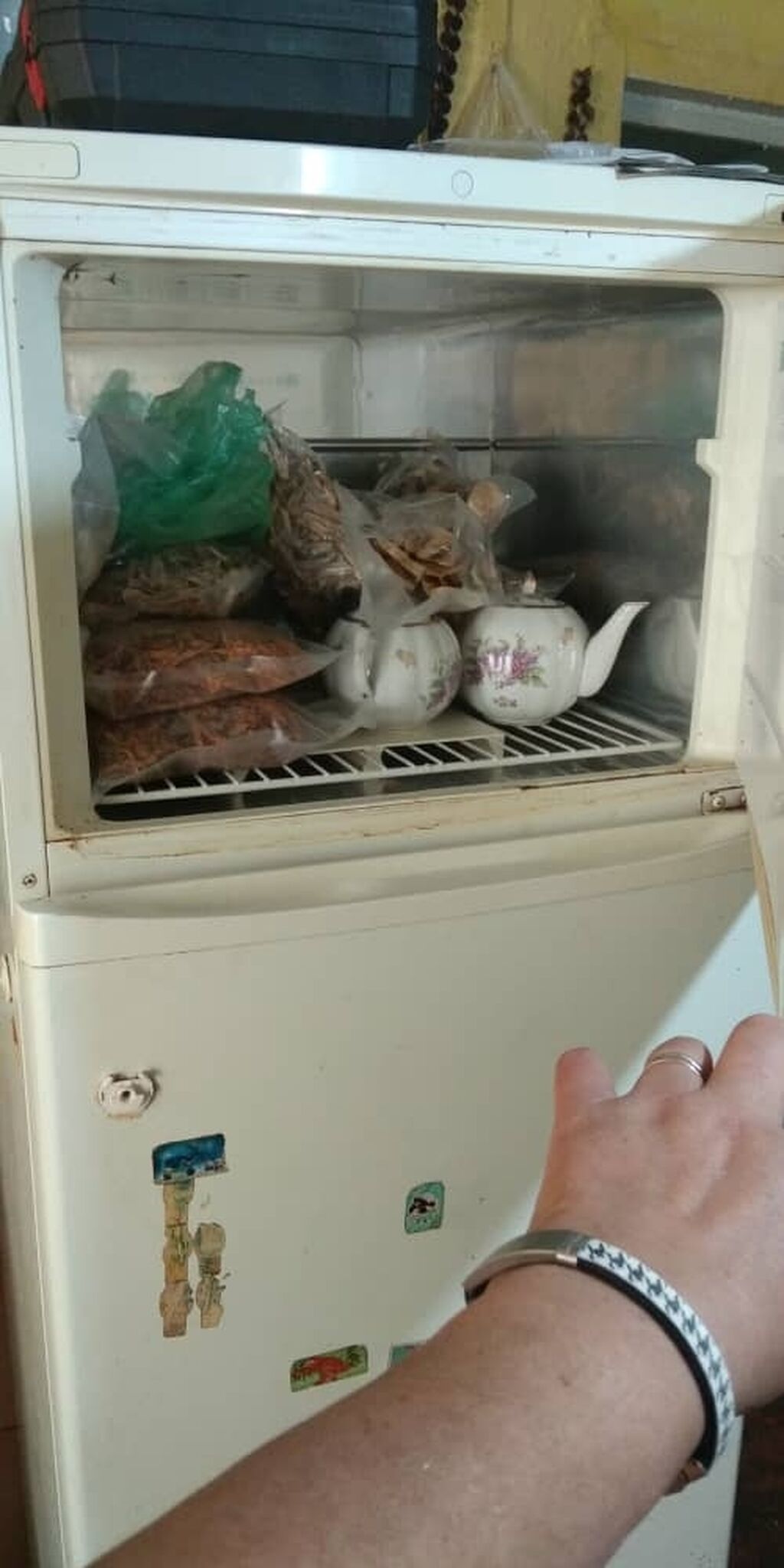 Холодильник Hotpoint Ariston, Б/у, Трехкамерный: фото 3