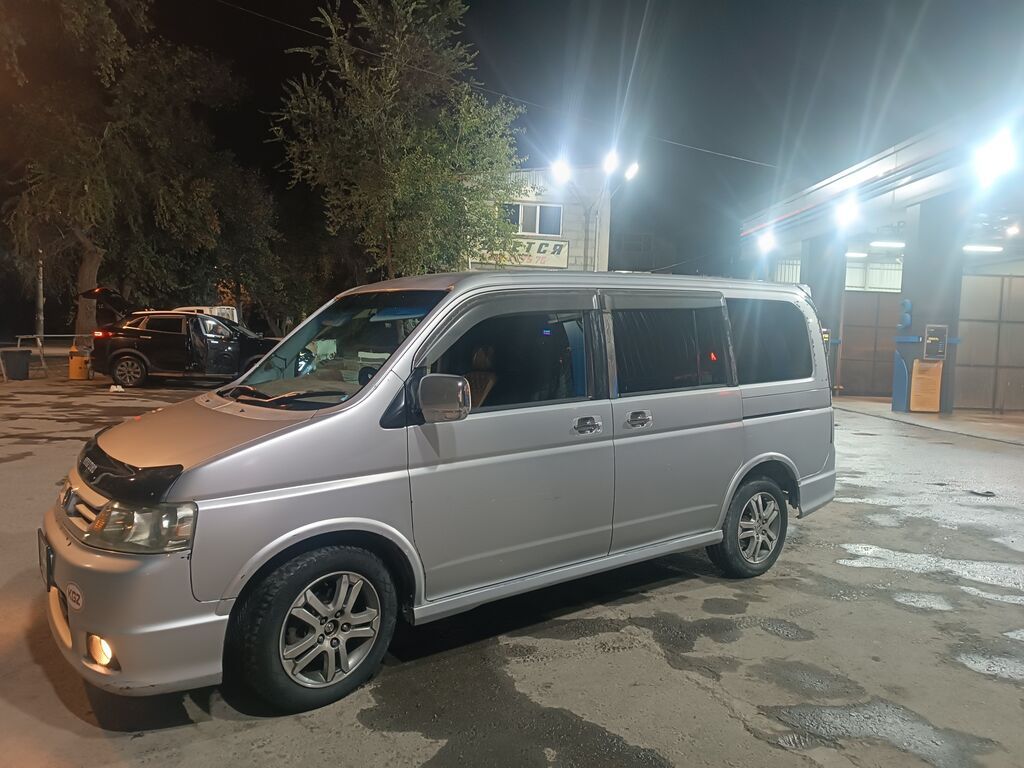 Honda Stepwgn: 2003 г., 2.4 л, Автомат, Бензин, Минивэн: фото 2