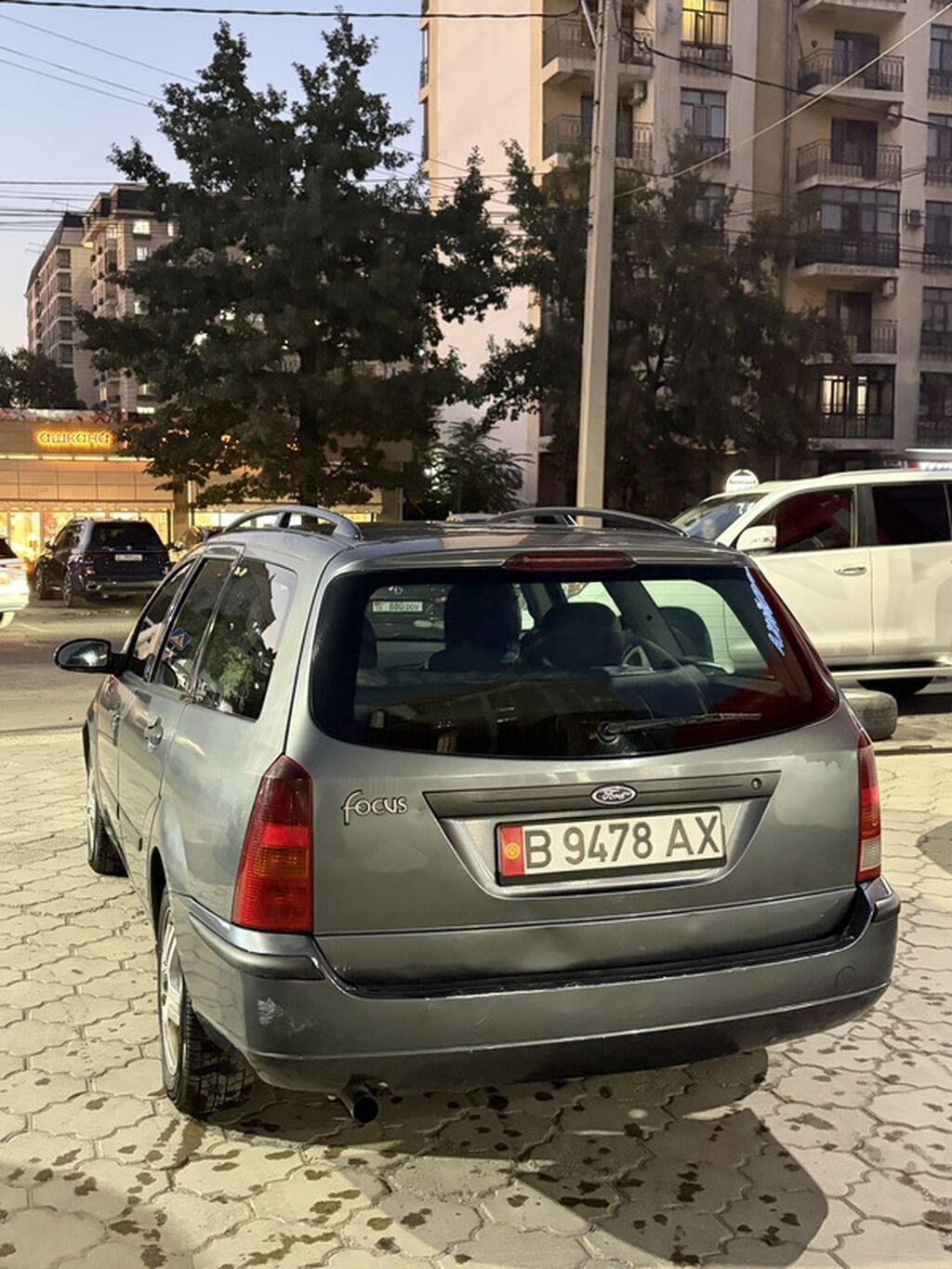 Ford Focus: 2003 г., 2 л, Механика, Бензин, Универсал: фото 5