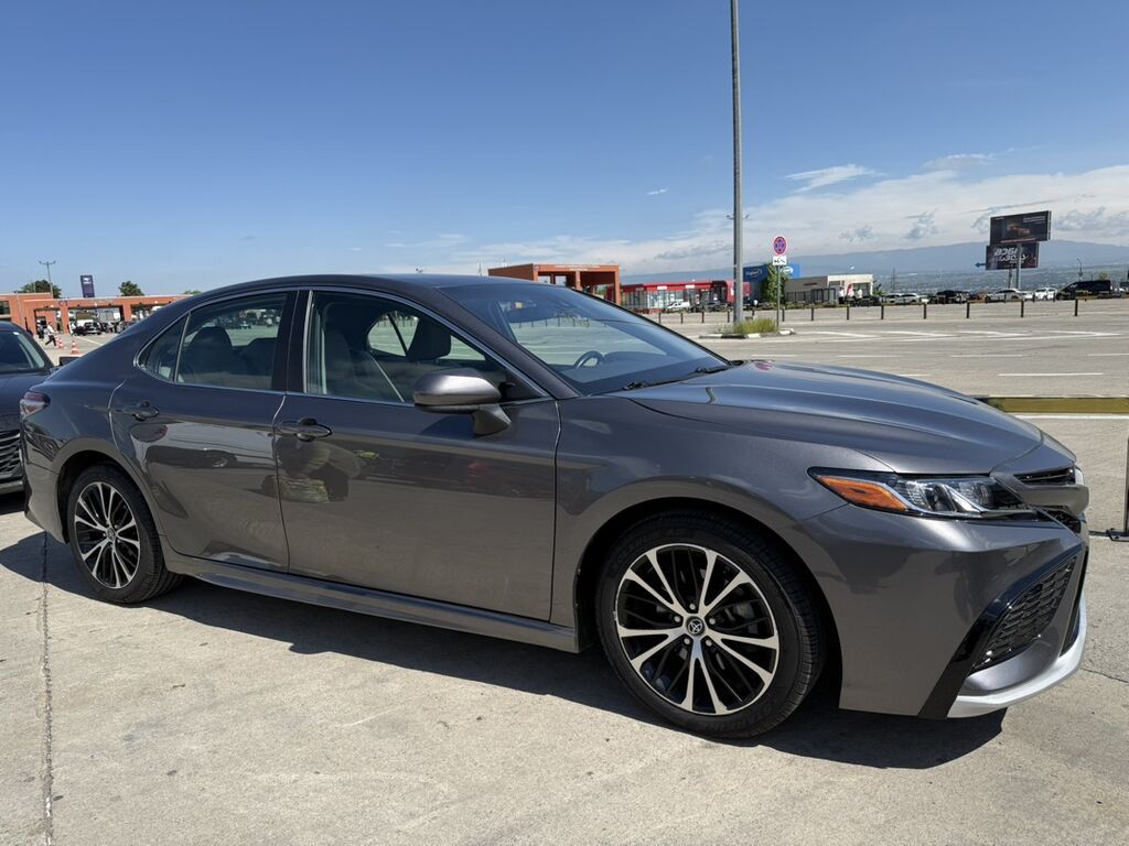 Toyota Camry: 2019 г., 2.5 л, Автомат, Бензин, Седан: фото 8